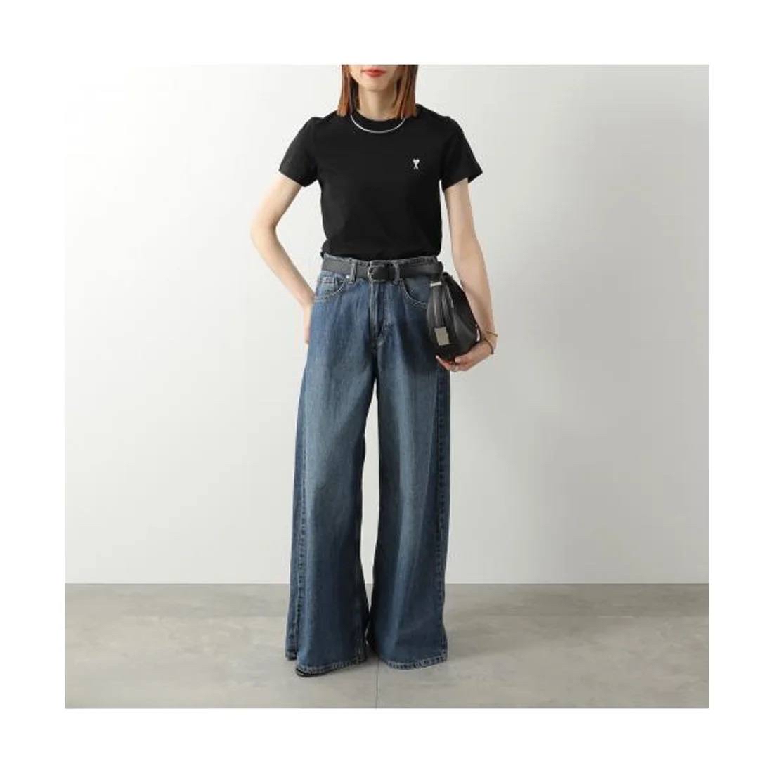限時優惠✨訂貨🍒Ami 刺繡logo basic Tee  Size XS S M L XL