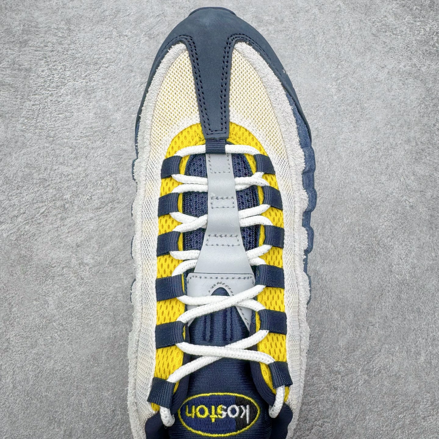 Nike Air Max 95 SB Eric Koston HQ8492-400