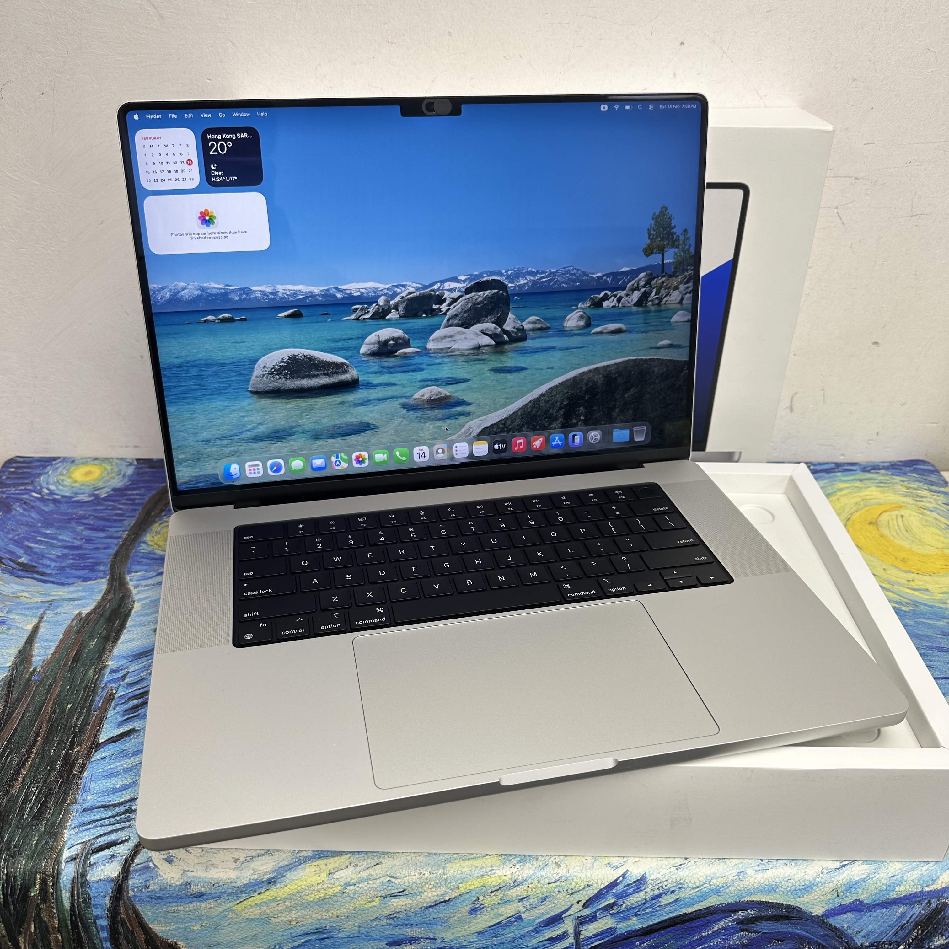 APPLE  MacBook Pro 2021/M1 Pro CPU/16GB Ram/512GB SSD/16核心GPU/10核心 CPU/Liquid Retina XDR Mon/16寸/銀色 / Gaming Laptop / Notebook / Laptop / PC / Movie / Netflix / Premium /