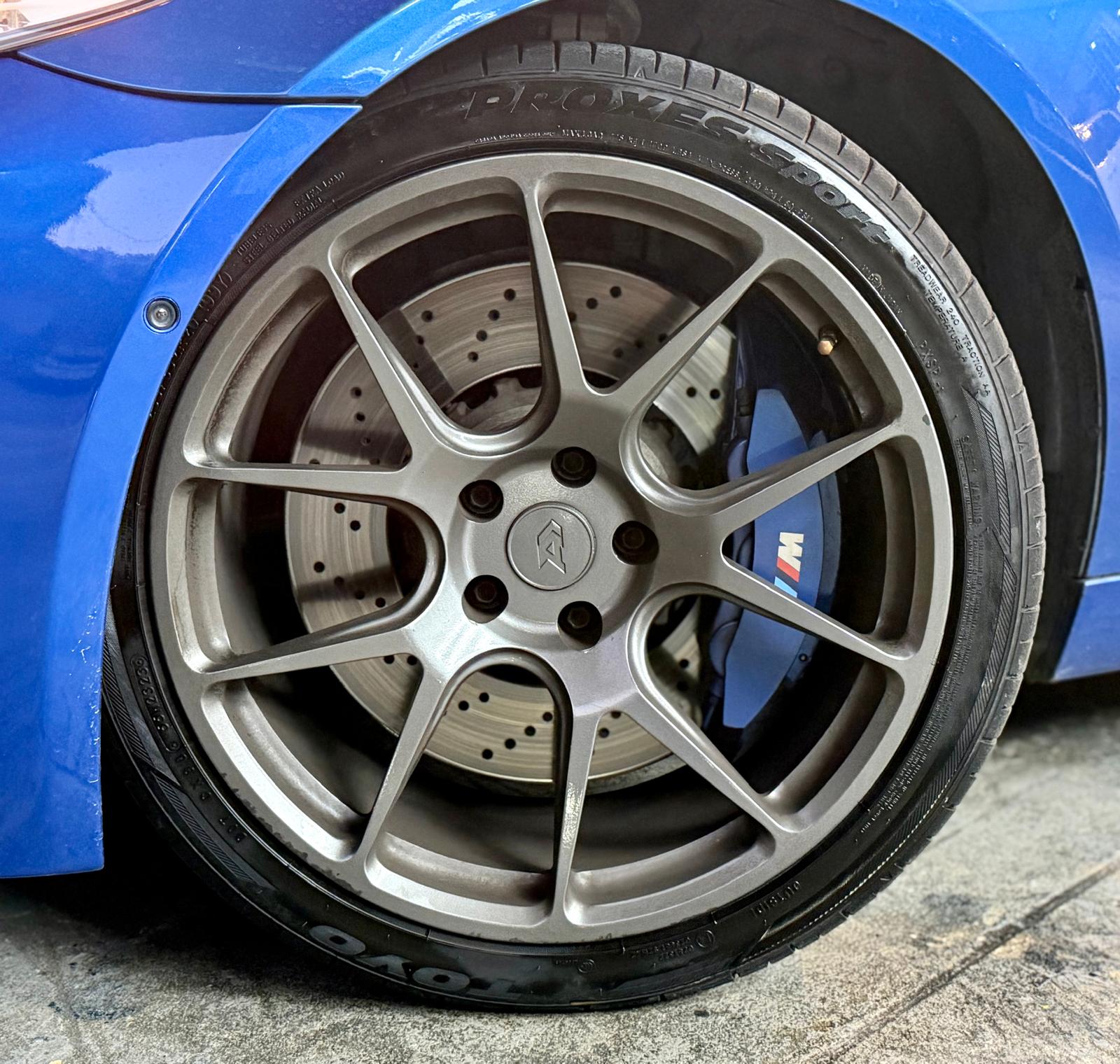 B.M.W. M5 Saloon (F10) 2012