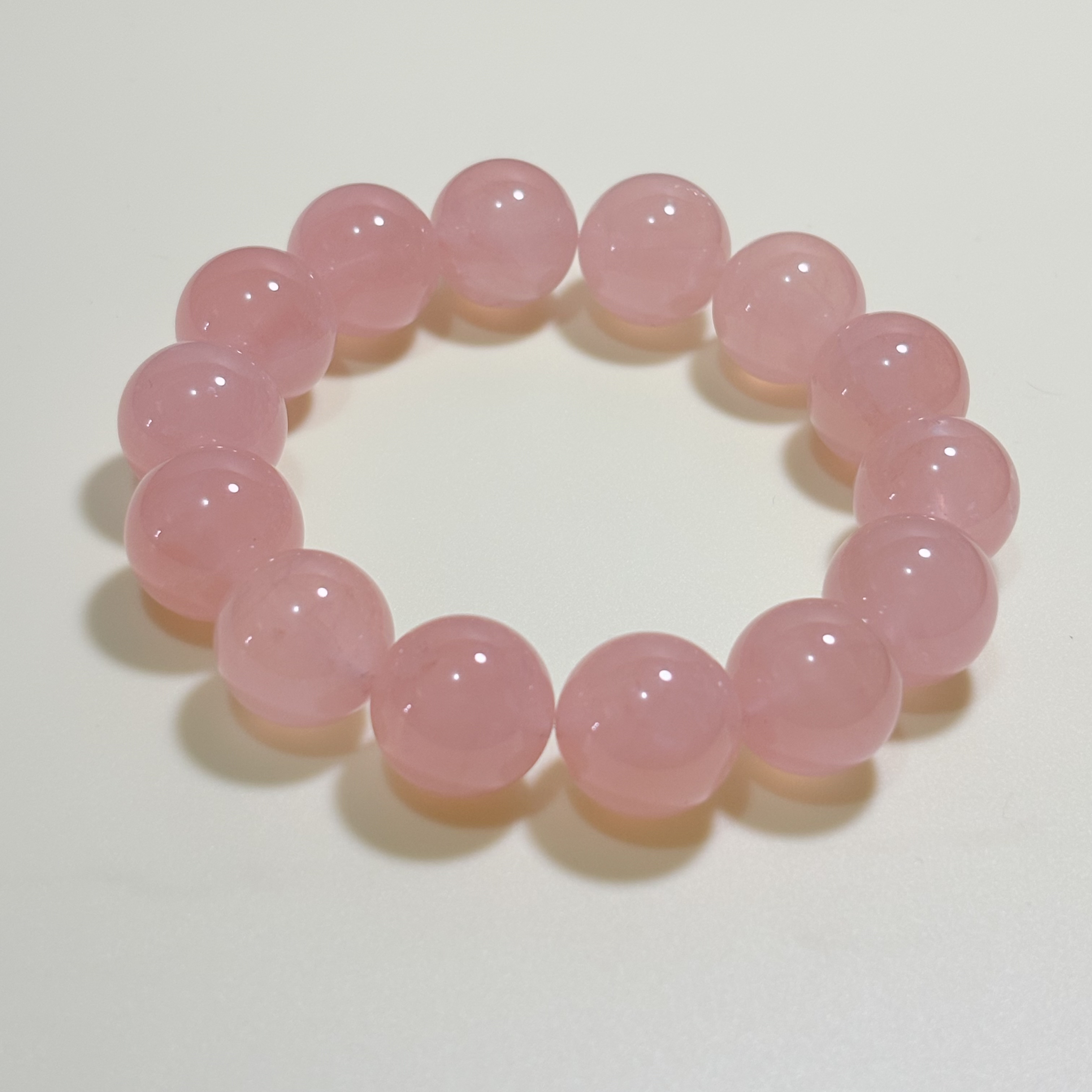 【人緣】馬粉晶手串 No.4564 l規格：16mm珠18 cm手圍｜附送證書