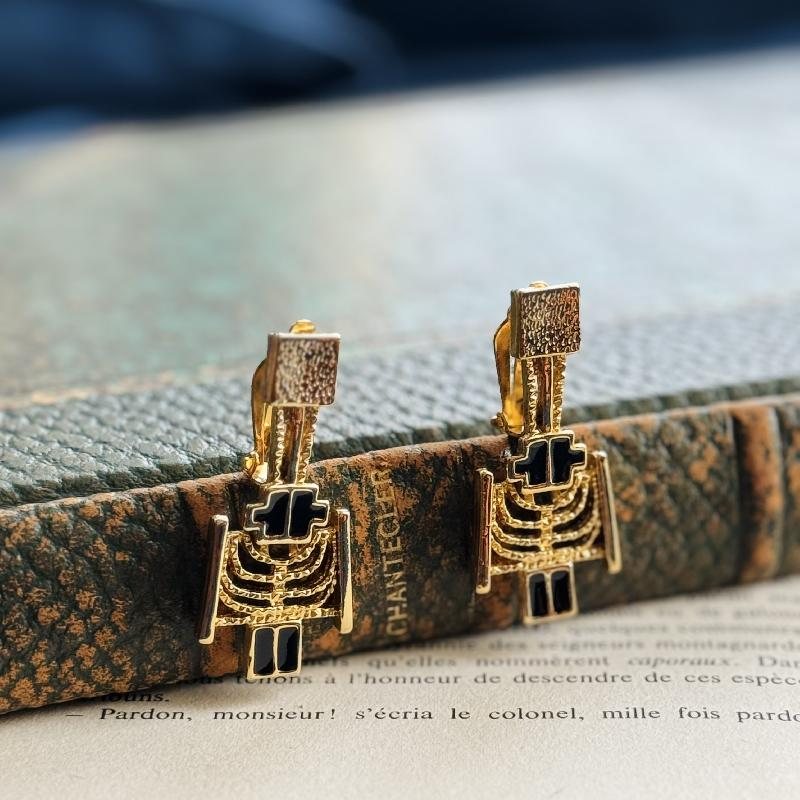 C.a. 1980s Abstract Motif Black Enamel Dangle Clip Earrings(MT1960-11)