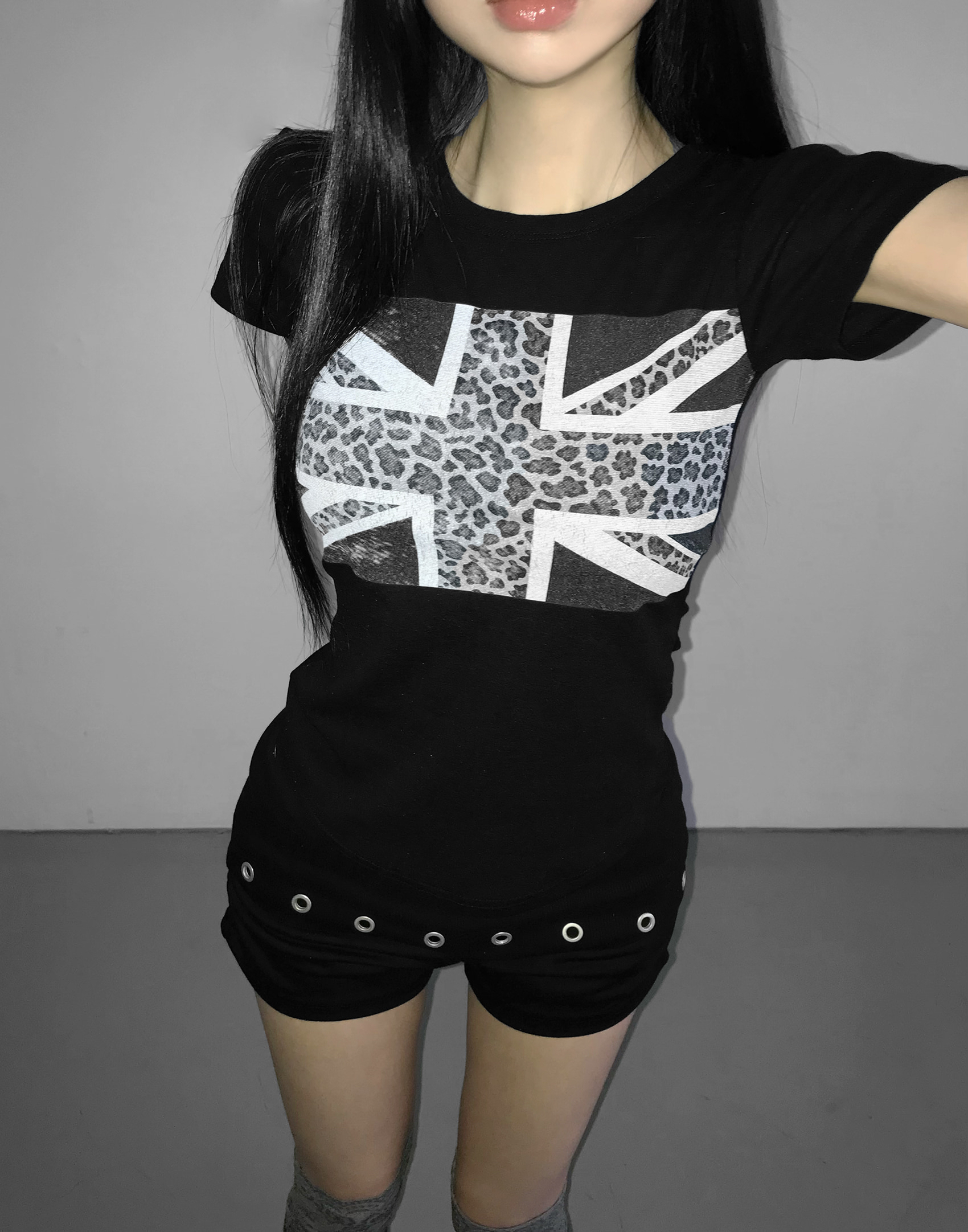 Leopard Flag Graphic Slim Tee