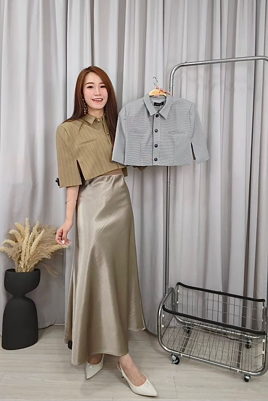 CB2592 Serene Pinstripe Cape Blazer Top 