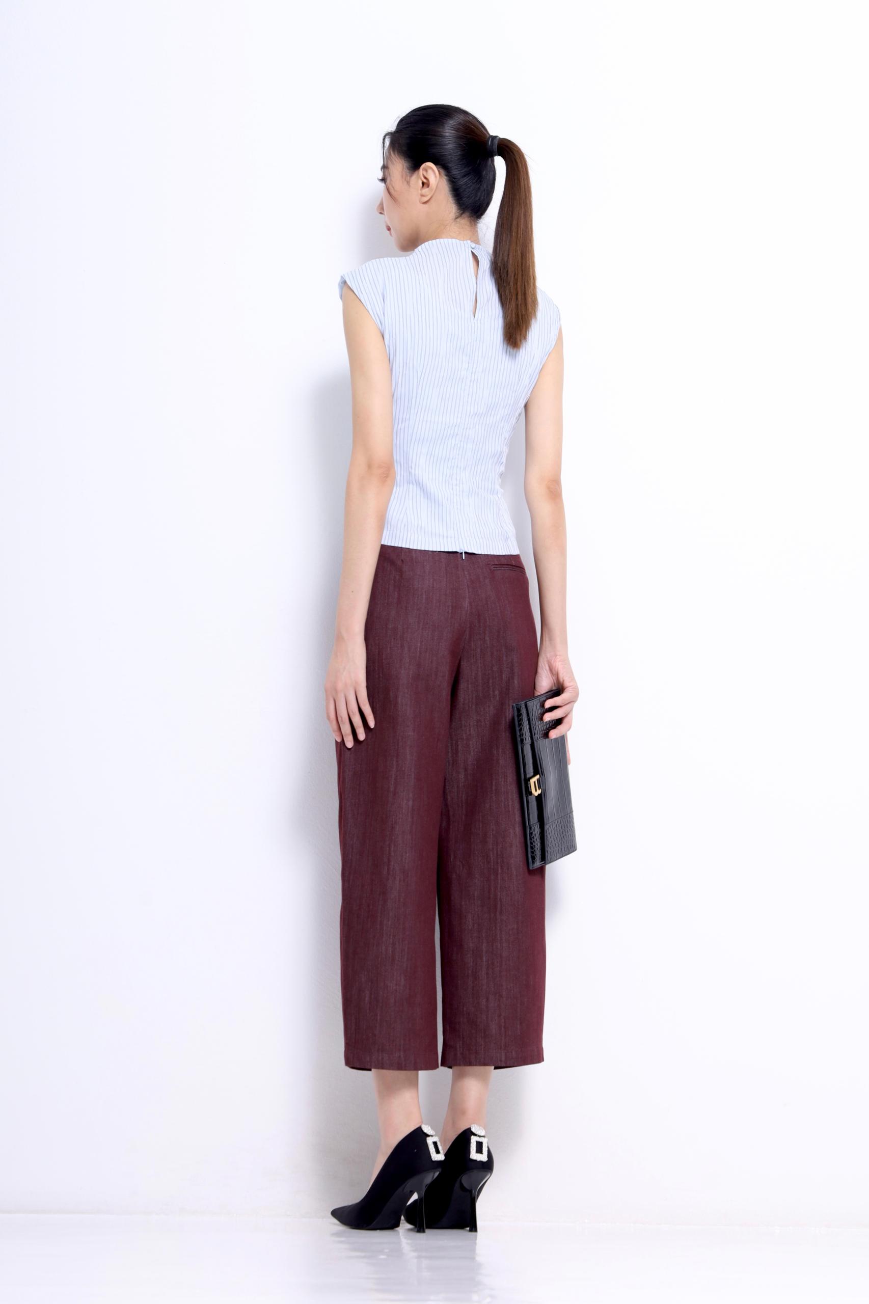 CP1652 Elara Pleated Wide-Leg Cropped Pants