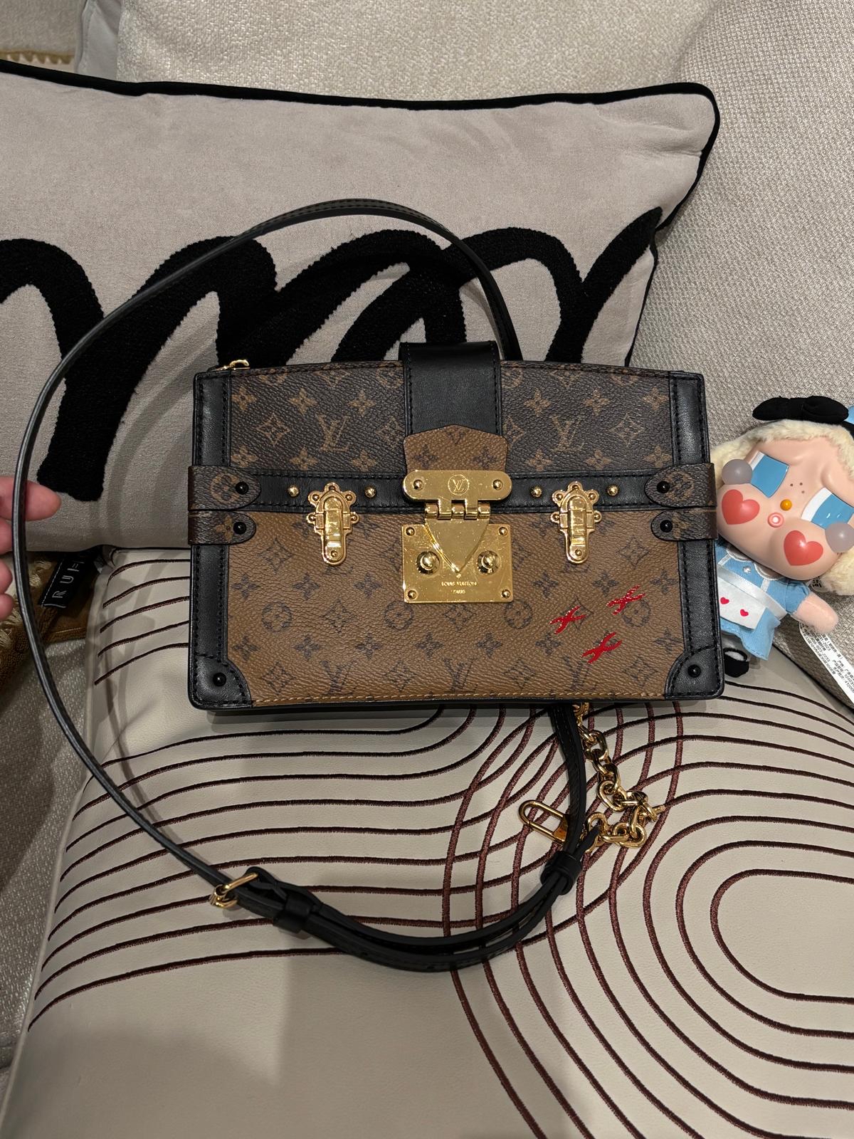 Lv Trunk Clutch Reverse 100%Authentic ,95%new✅dust bag