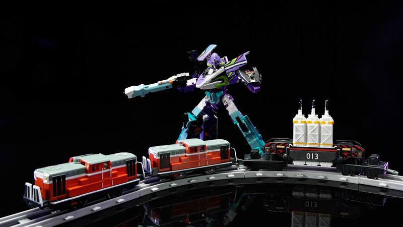 日本新幹線變形機械人Shinkalion CW 500 TYPE EVA