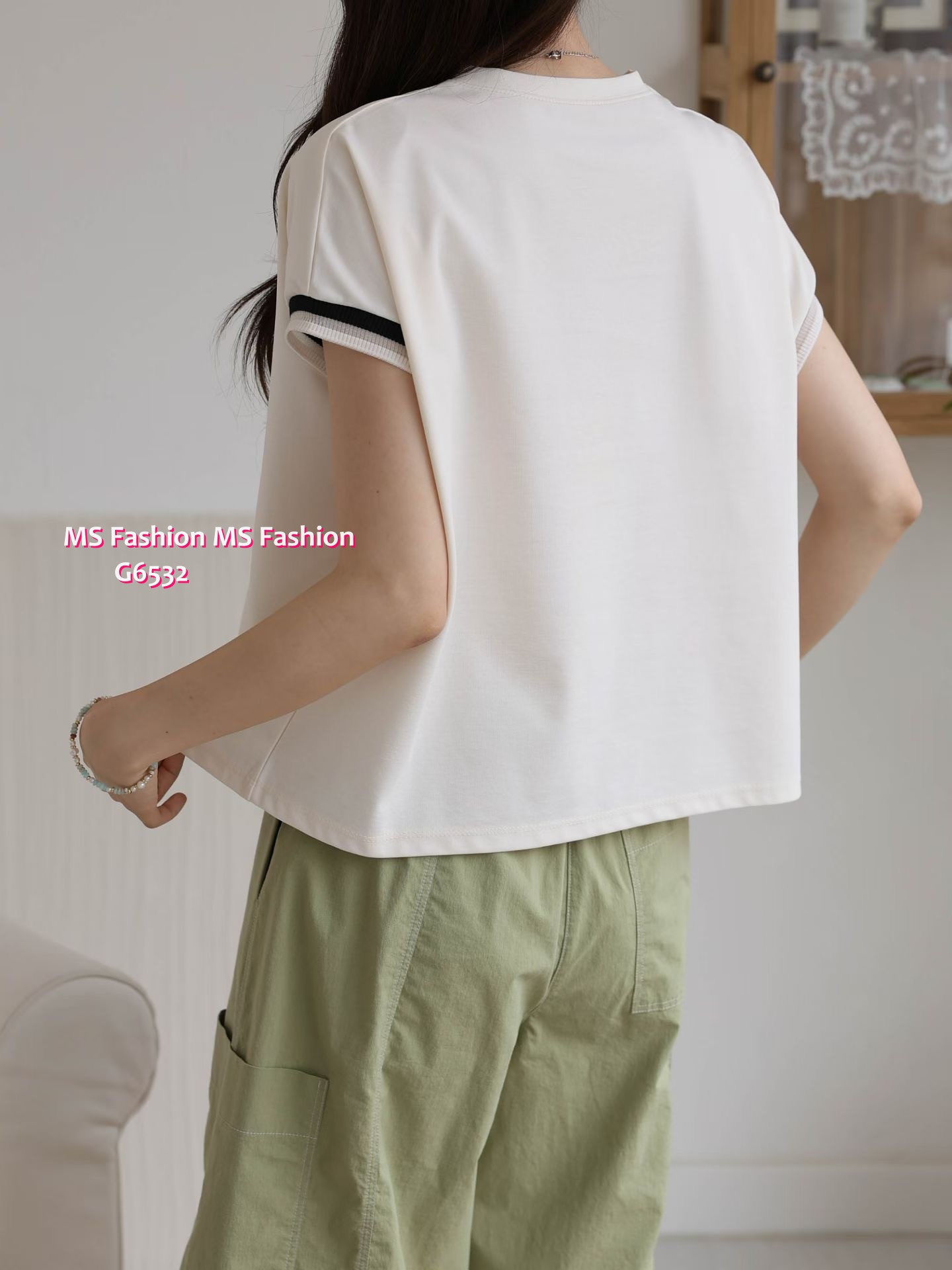 G6532 靚花瓶print top