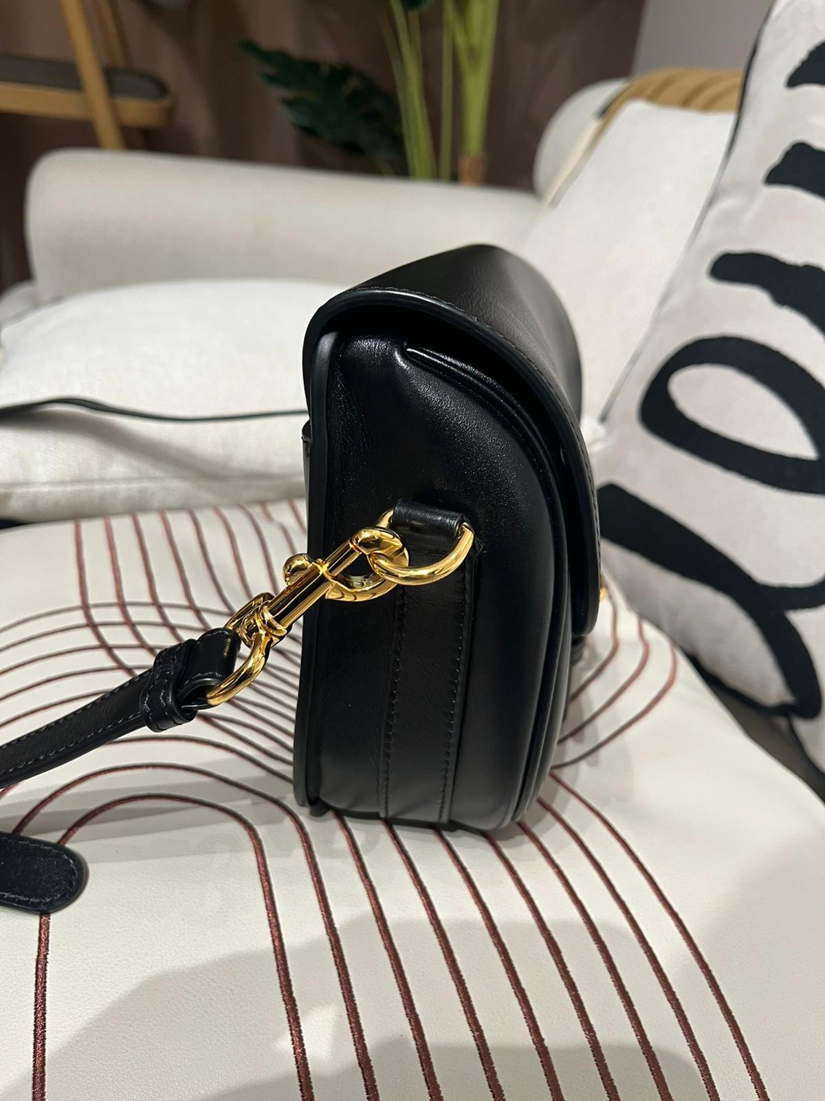 Dior Bobby medium calfskin 黑金 100%Authentic , 95%new