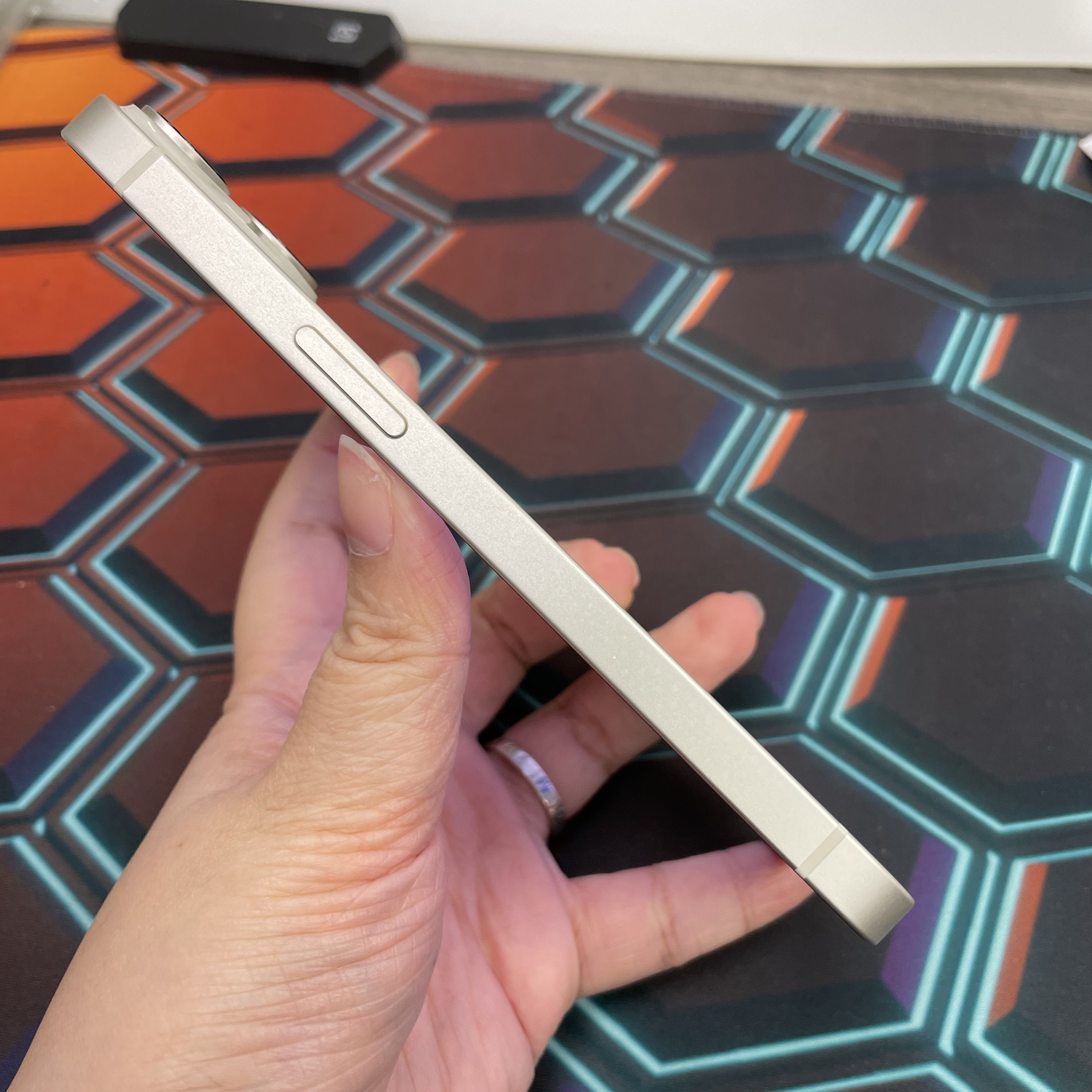 *7976 14 完美機 128GB 電84 白色 white