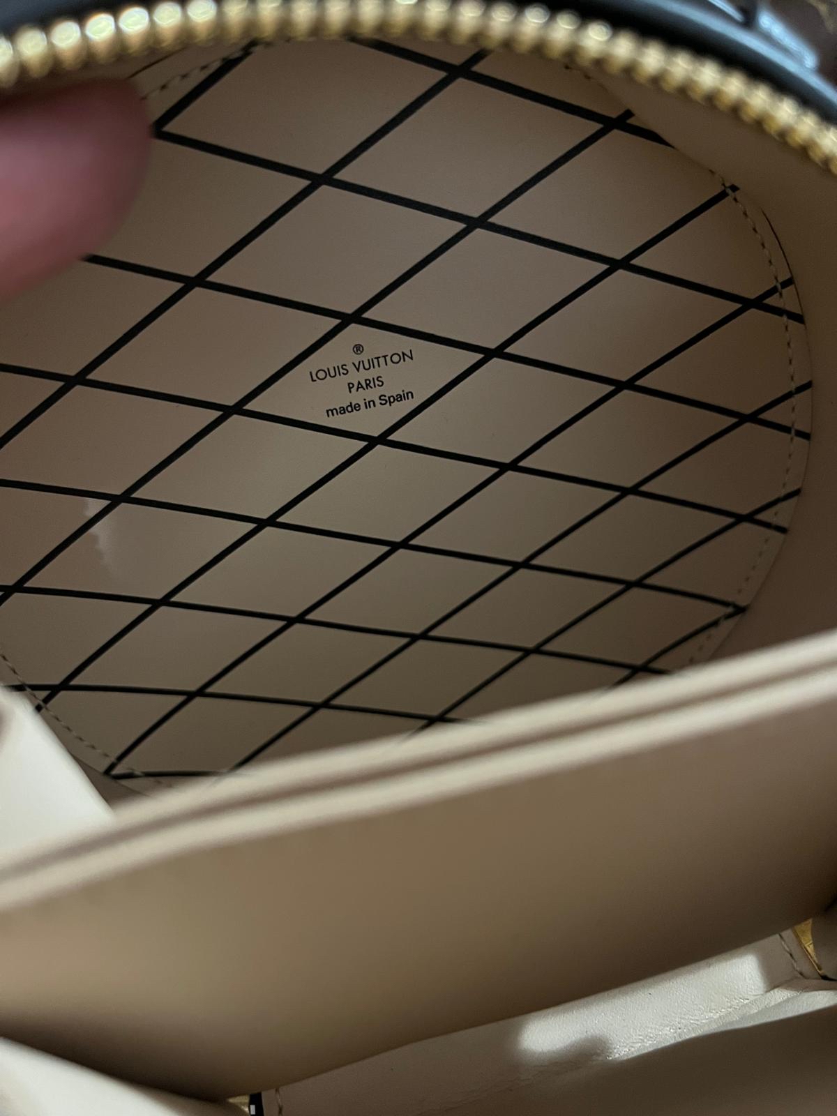 LV M83614 Mini Boite Chapeau 100%Authentic, 99%New ✅收據✅Dust bag✅Box