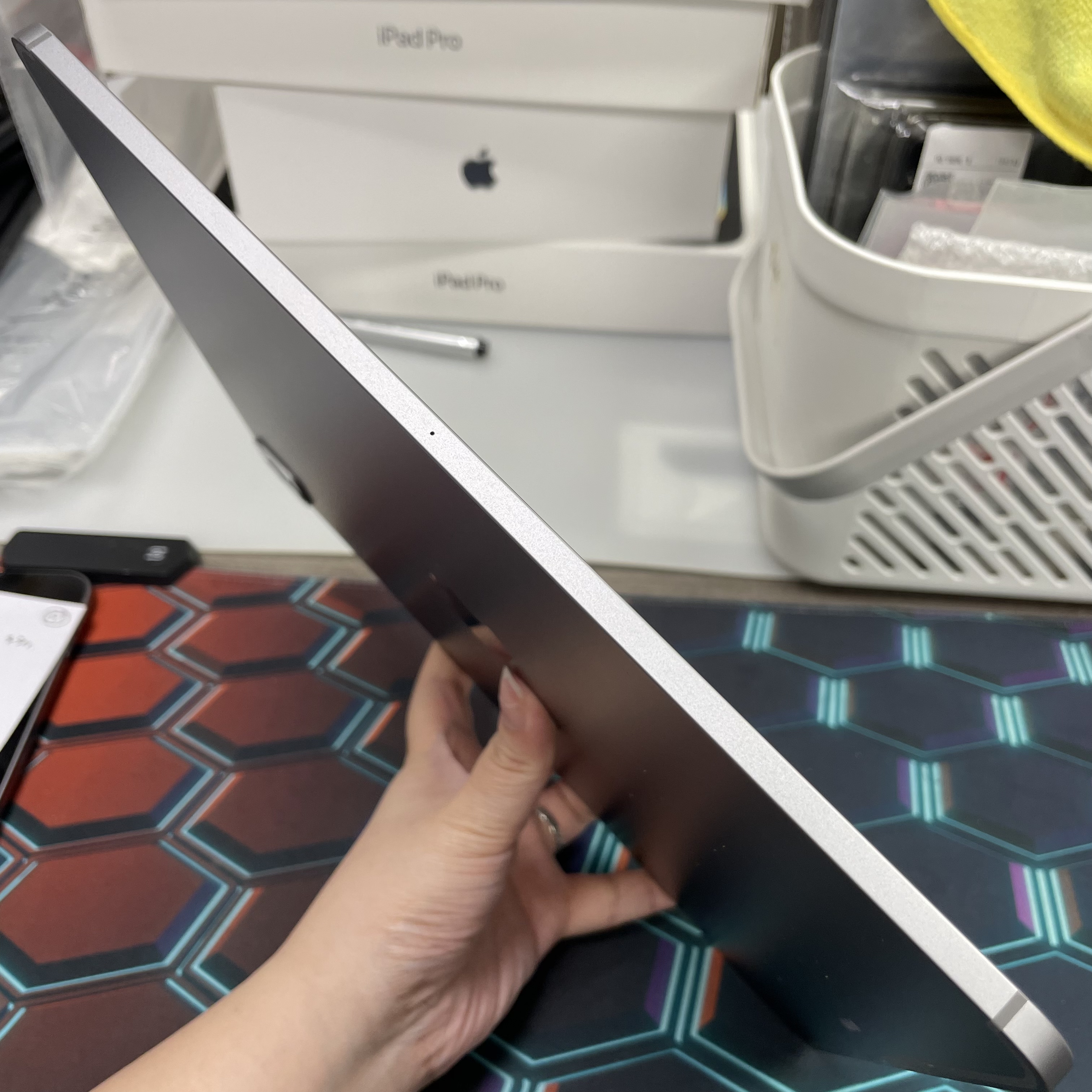 *773894CA iPad Pro 6 12.9吋 M2 超靚機 256GB 插卡版 灰色 gray