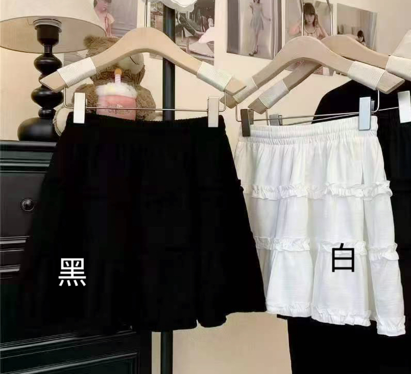 ⭐️必買⭐️花邊蛋糕裙（內有打底褲）