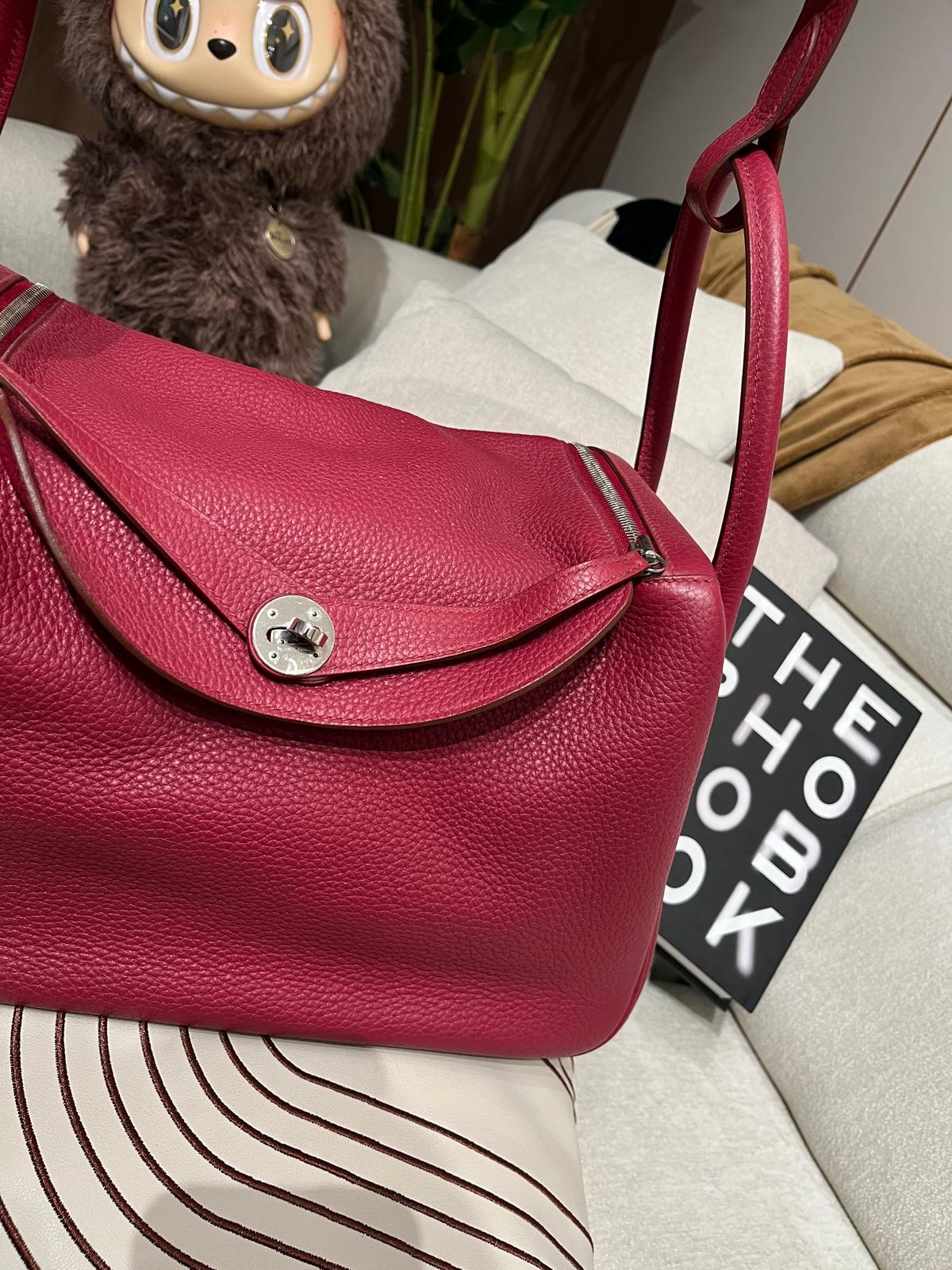 Hermes Lindy 34,rubis,STAMP T 100%Authentic,95%new✅dust bag