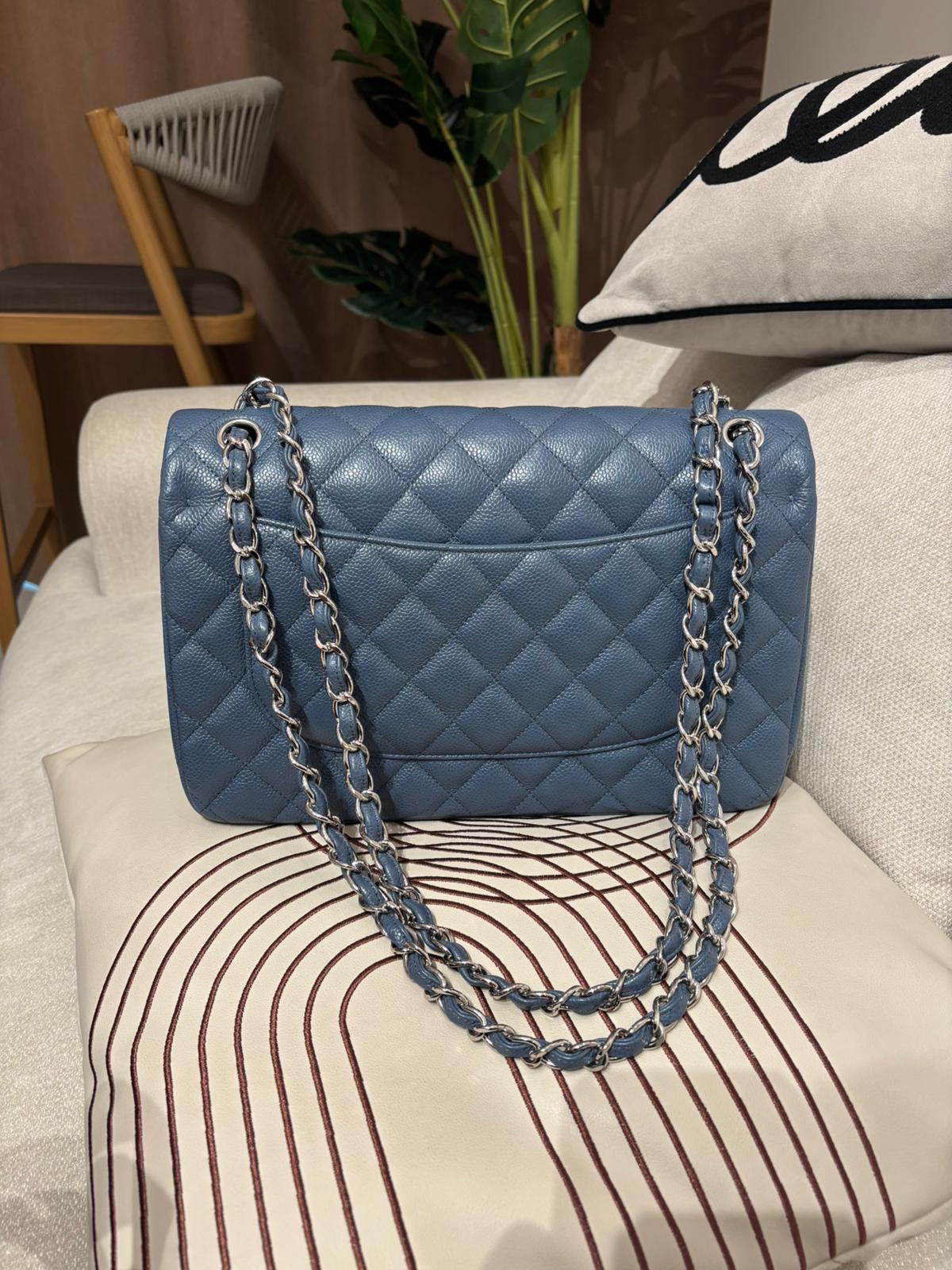 Chanel classic flap 30cm jumbo A58600荔枝牛皮銀扣,100%Authentic ,98%new ✅CARD✅塵袋✅box