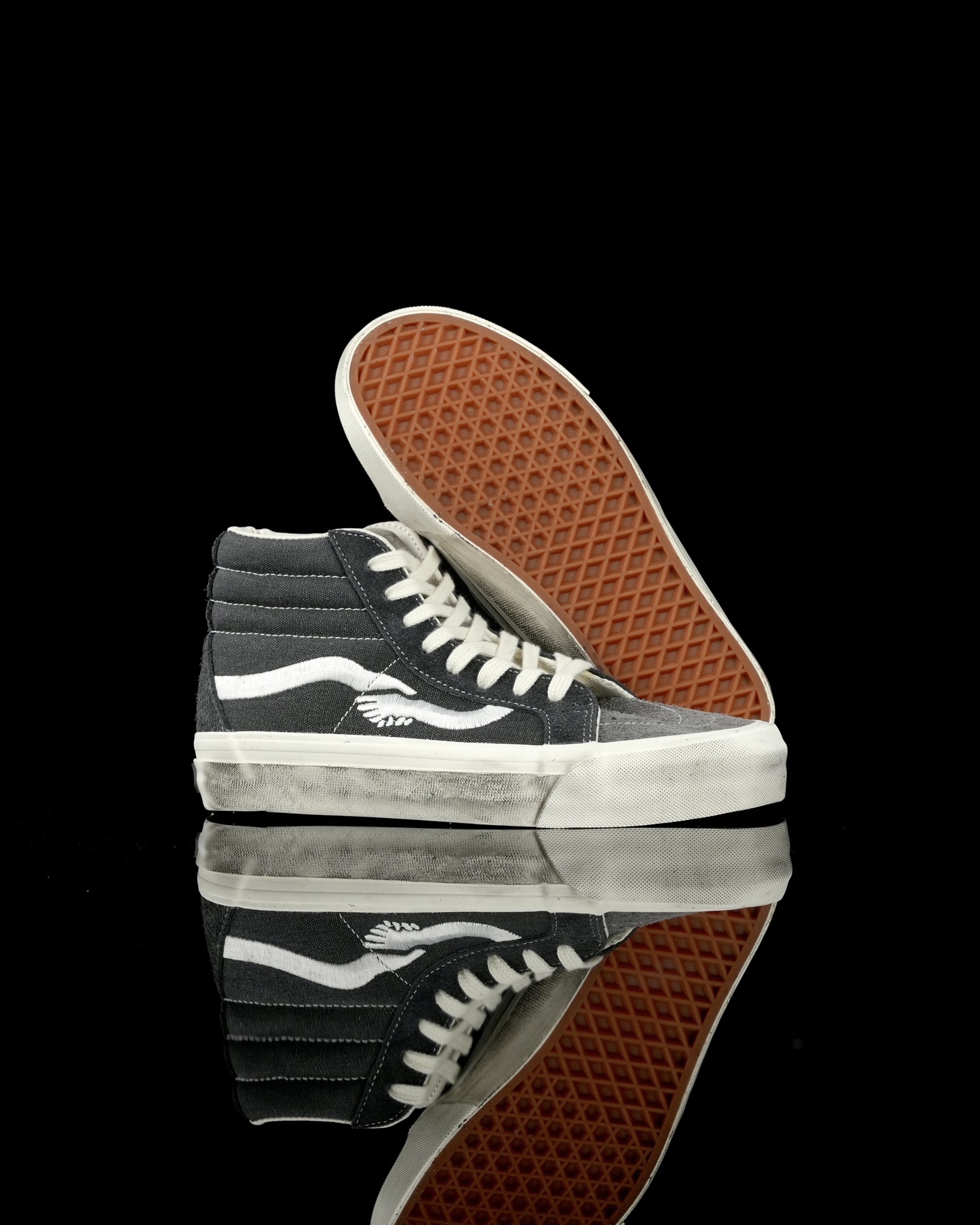 Notre x Vans Sk8-Hi Reissue
