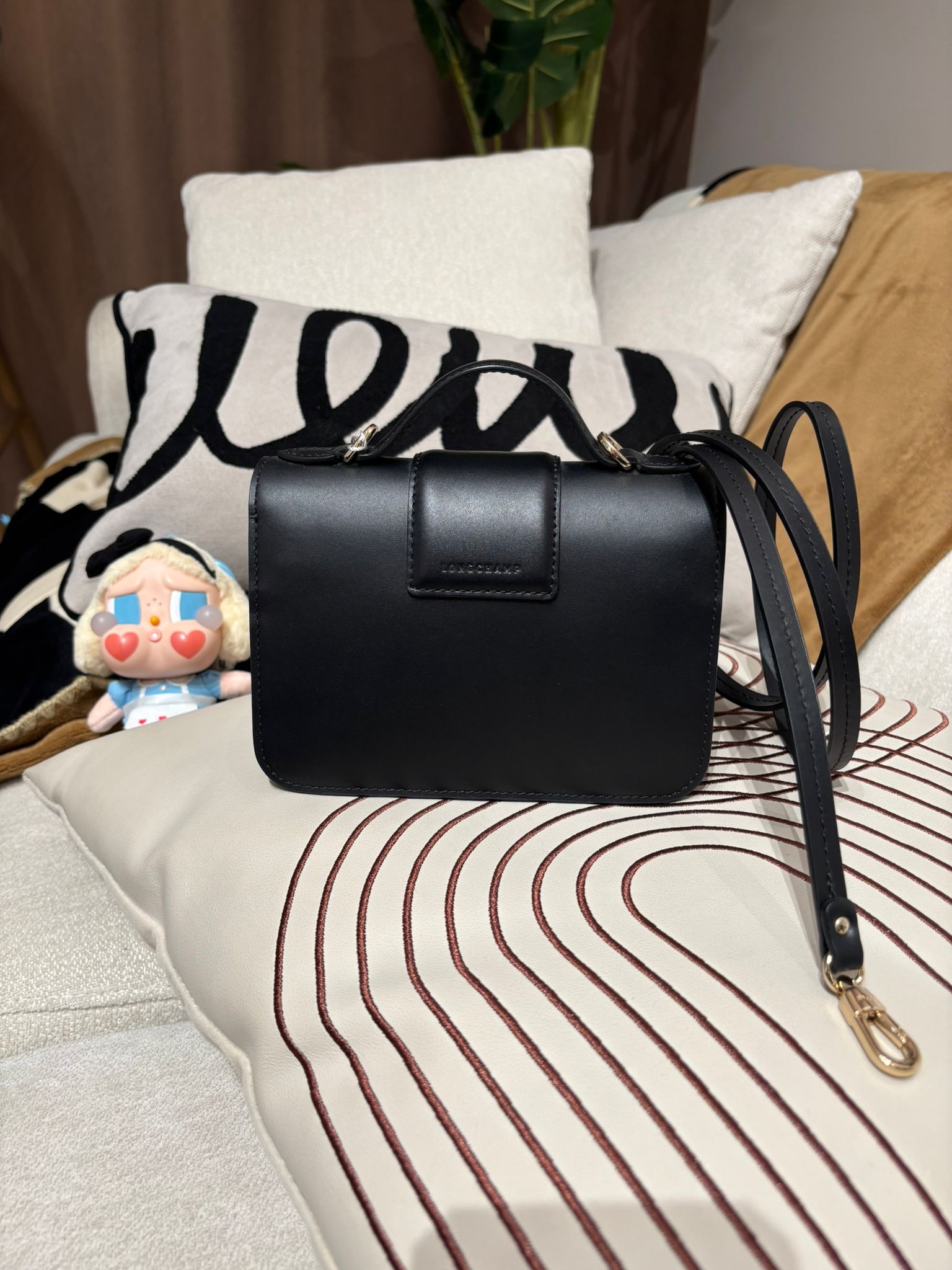 Longchamp 2 Way bag Calfskin 100%Authentic, 98%New ✅Dust bag