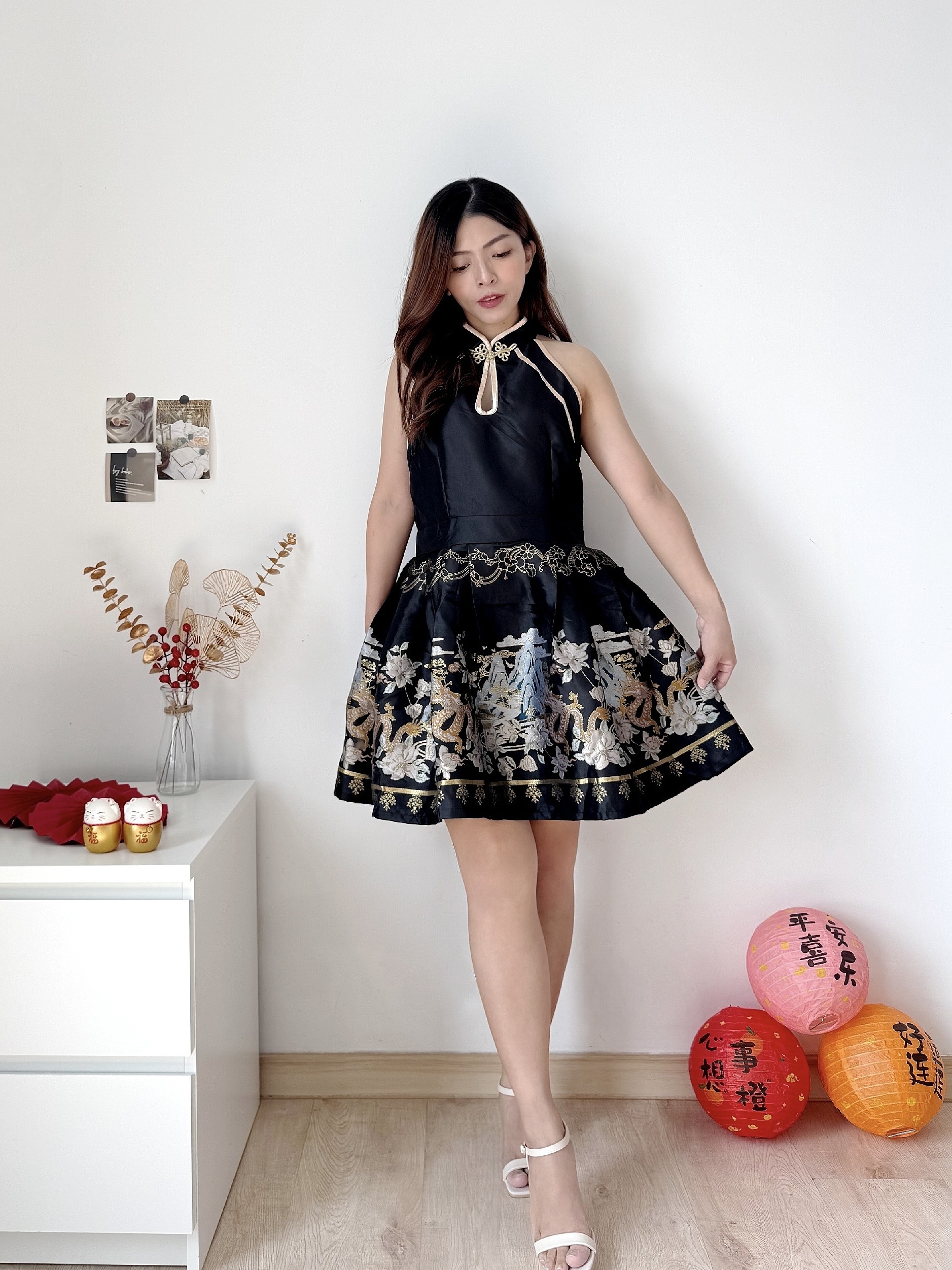 福利款原价RM109【Golden Phoenix Dress 锦绣烟雨 】新中式重工刺绣挂脖连衣裙（2 colours）Premium Quality