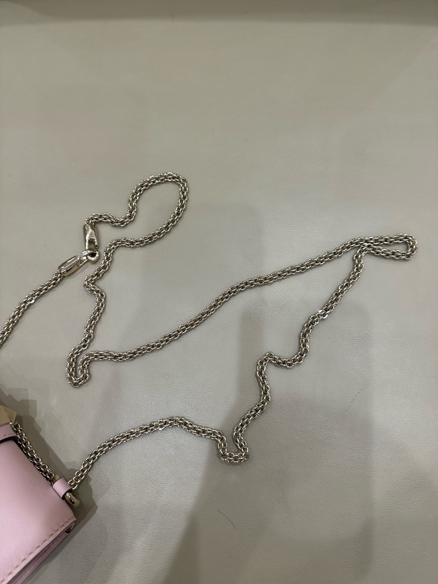 【預訂貨品】Valentino粉色woc