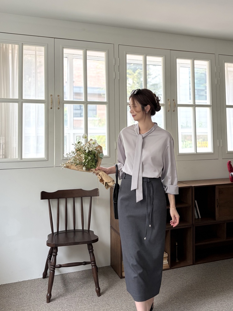 Two-way Tie Detail Blouse (Grey)