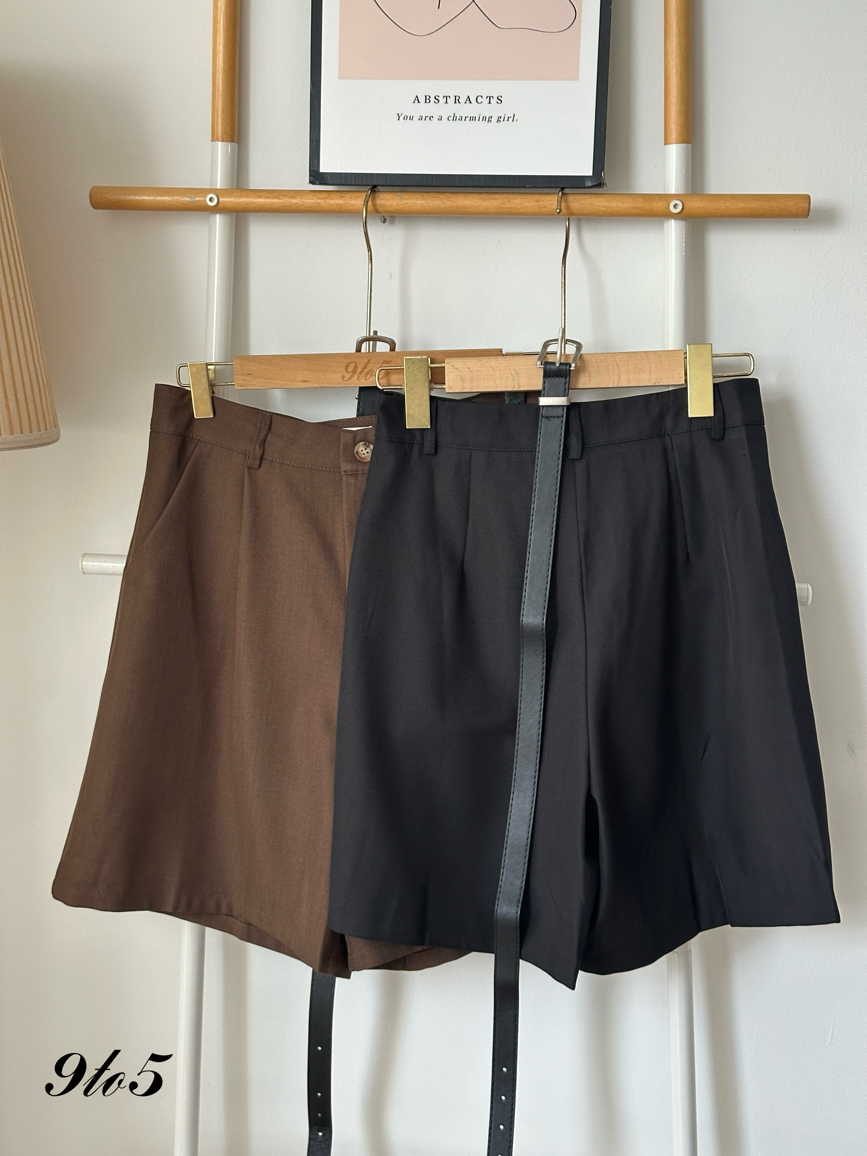 S1792 A Line Short Pants - Black & Brown