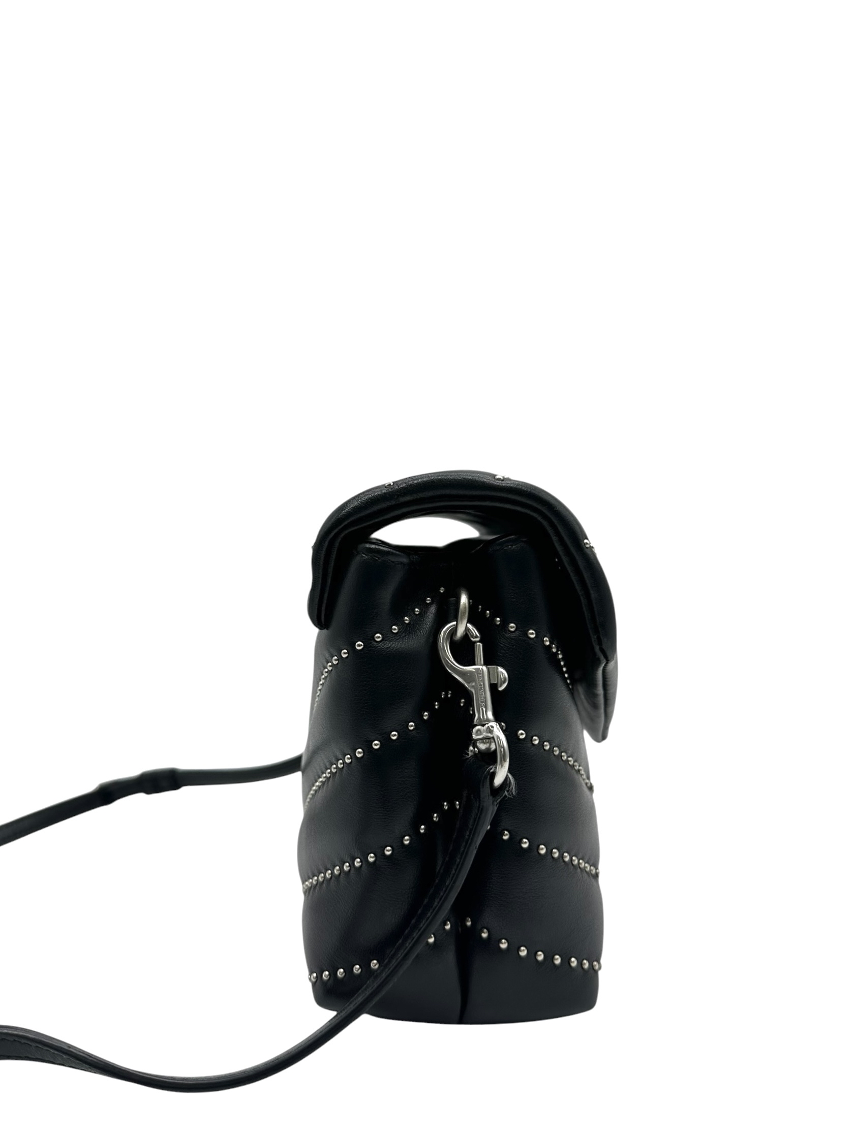 Pre-owned YSL Toy Loulou Studded bag / Product Code: 061906