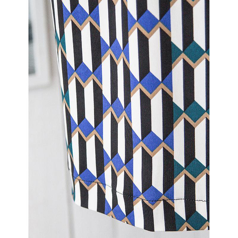 (Sold out)Bold Art Deco Inspired Pattern Knitted Wrap Dress (FM051)