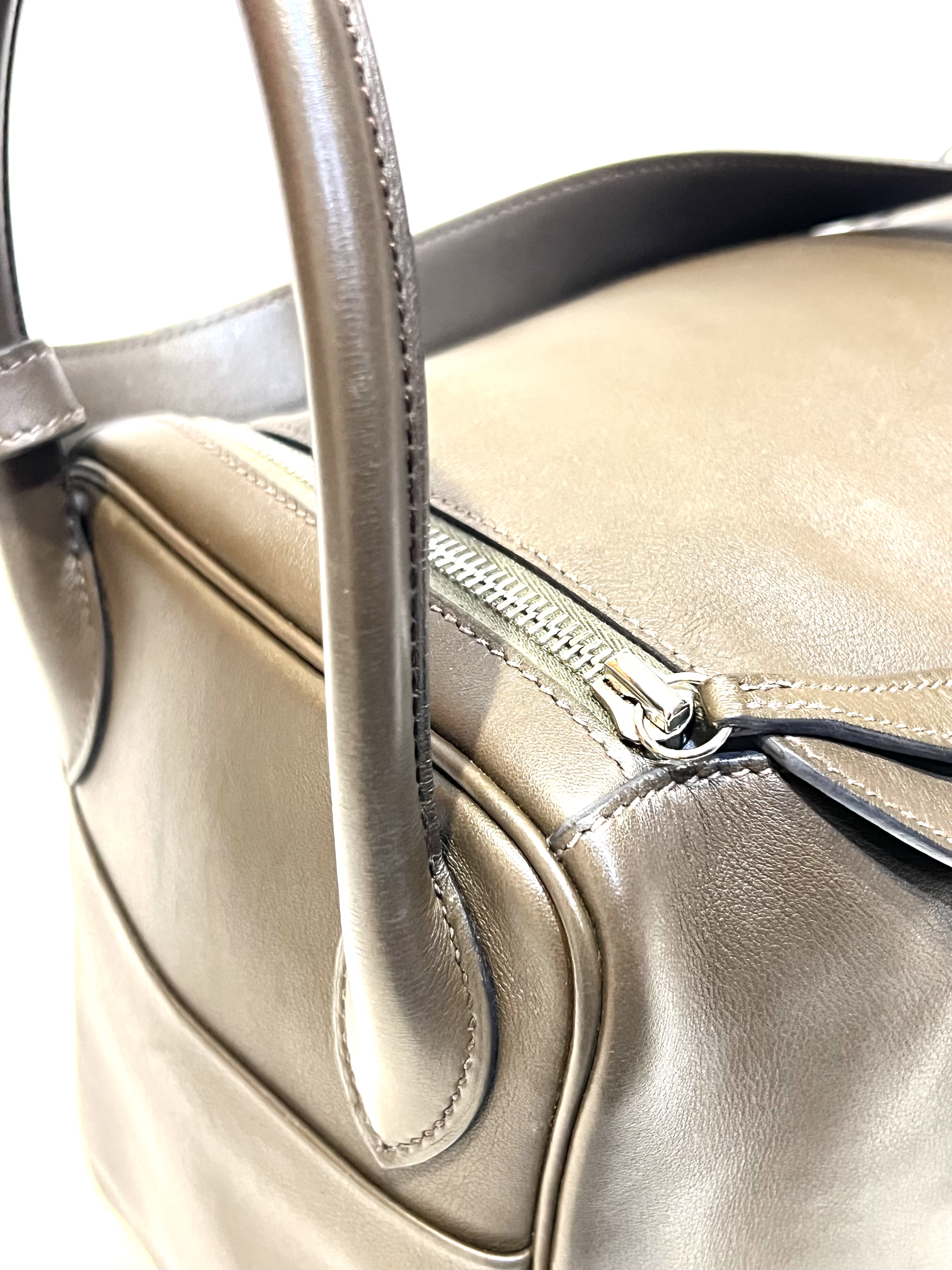 Pre-Owned Hermès Lindy 30 Stamp 框R / Product Code: 26041121