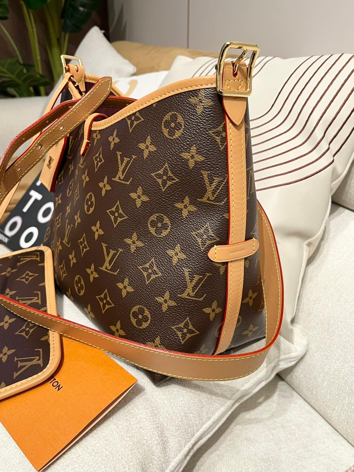 LV Carryall PM 100%Authentic, 98%New ✅收據✅塵袋✅盒