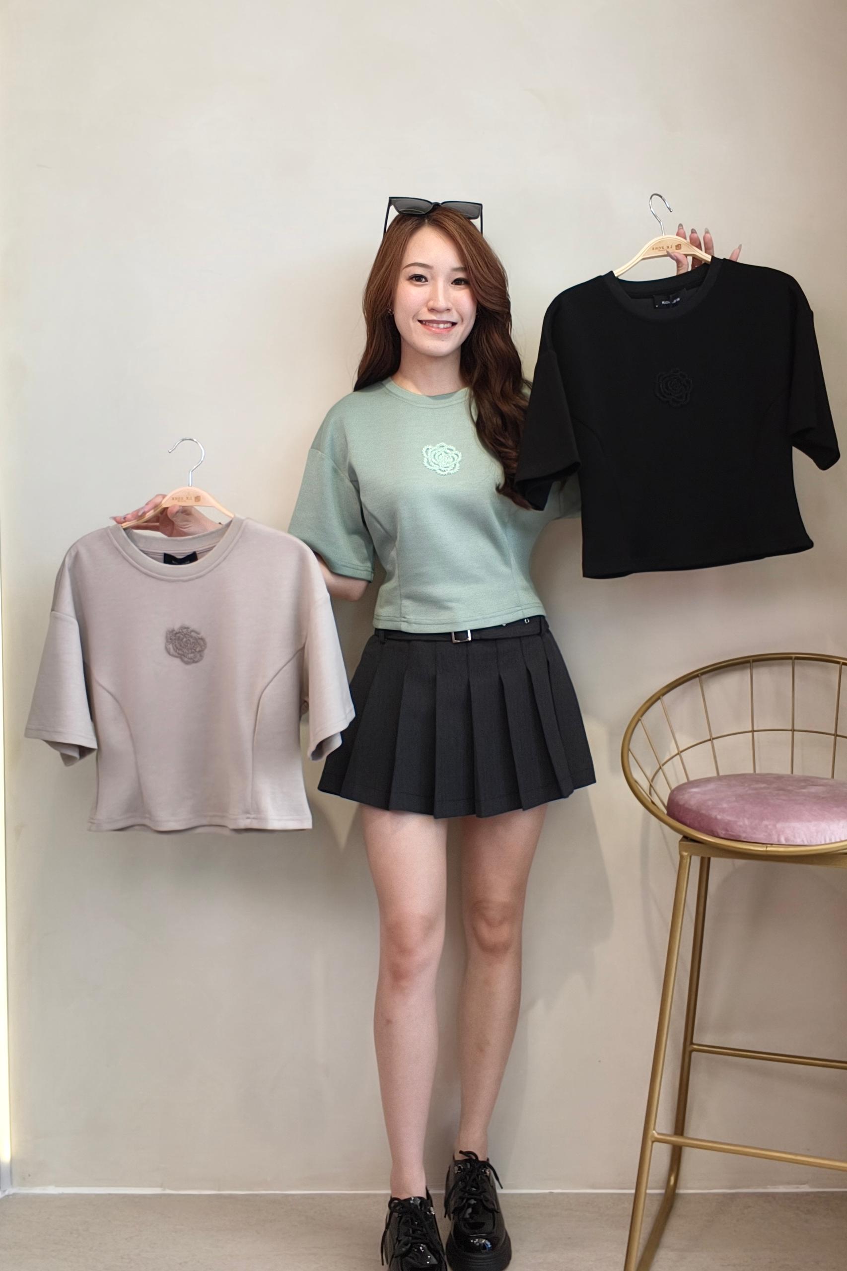 CB2701 Roselle Sculpt Crop Top