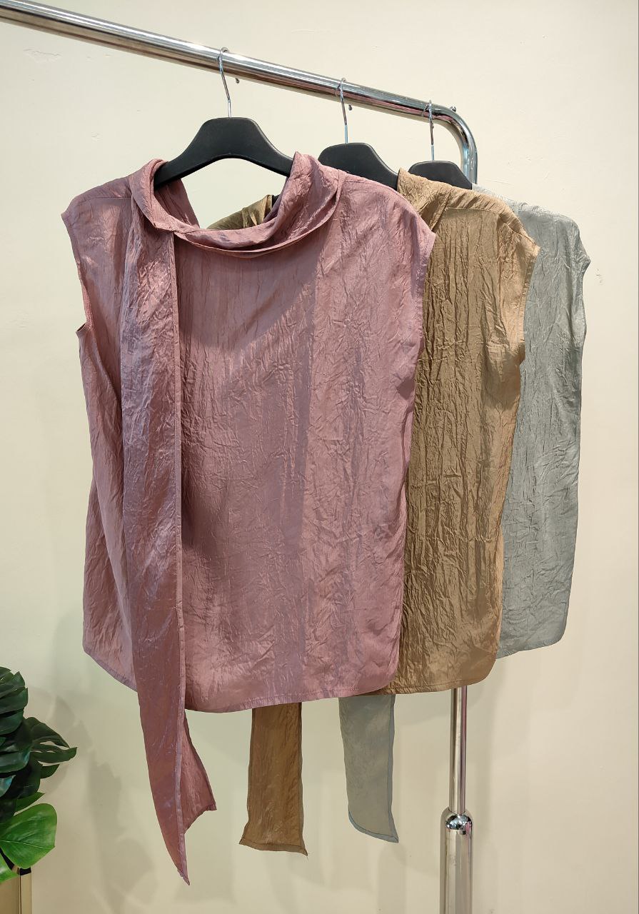 不规则翻领领口上衣 3132