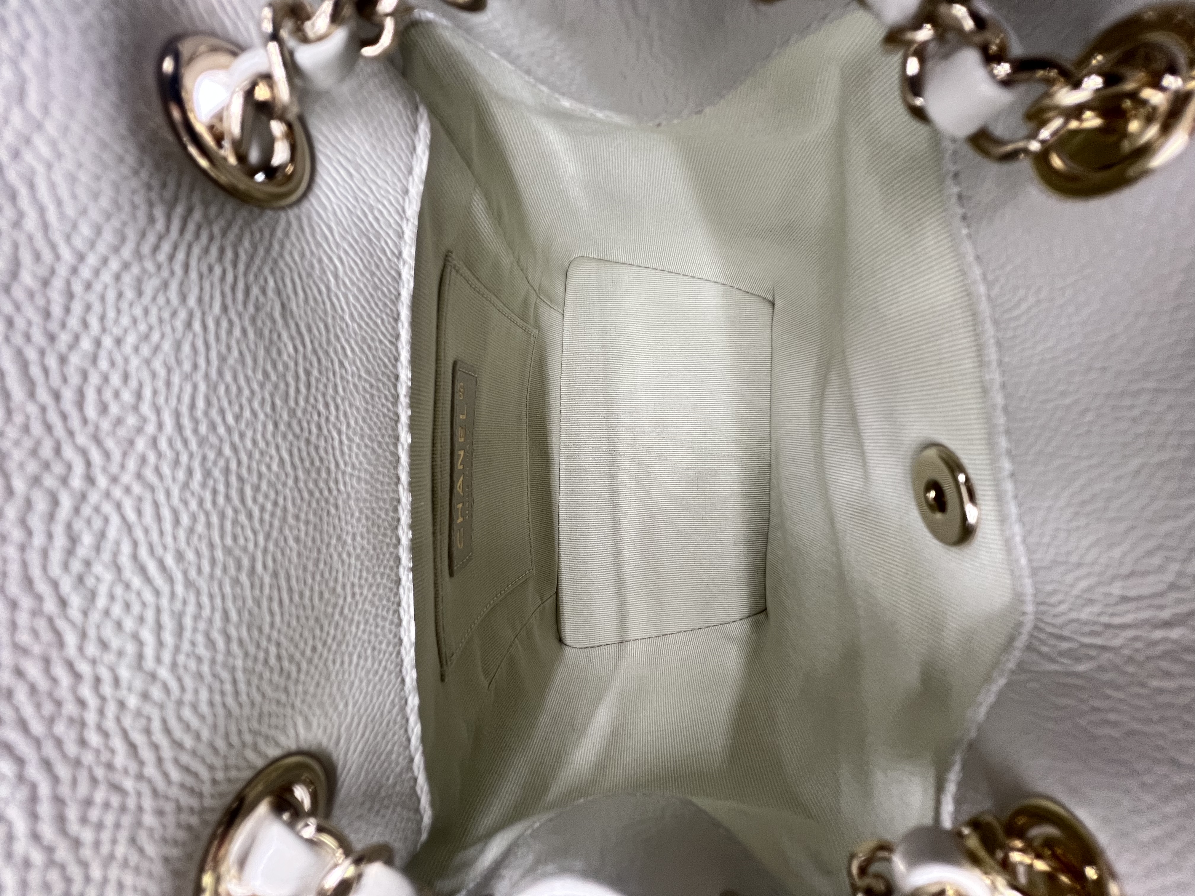 Pre-Owned CHANEL Duma / Product Code: 26051522