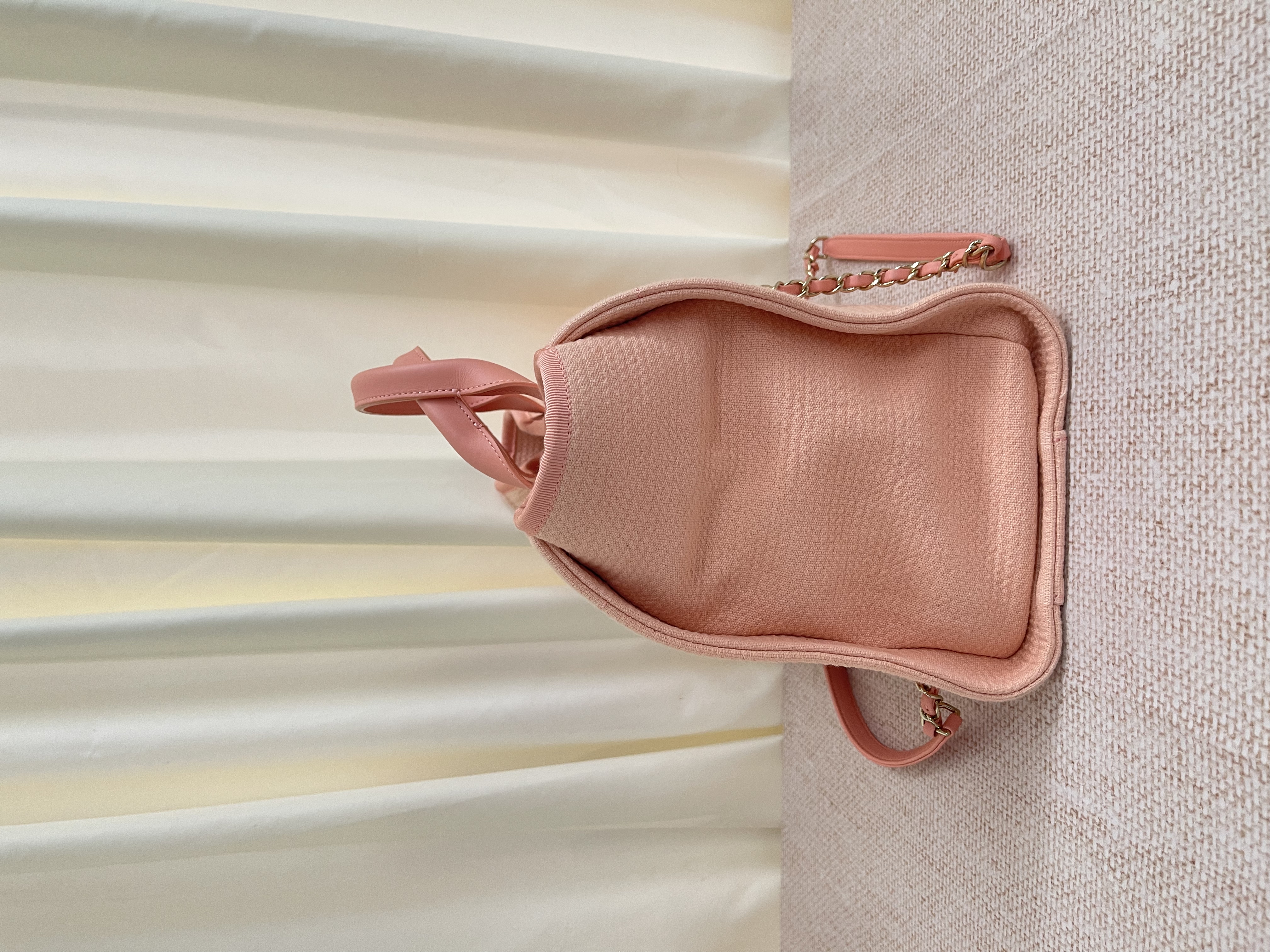 Pre-owned Chanel Deauville Tote Bag/ Product Code: 26031308