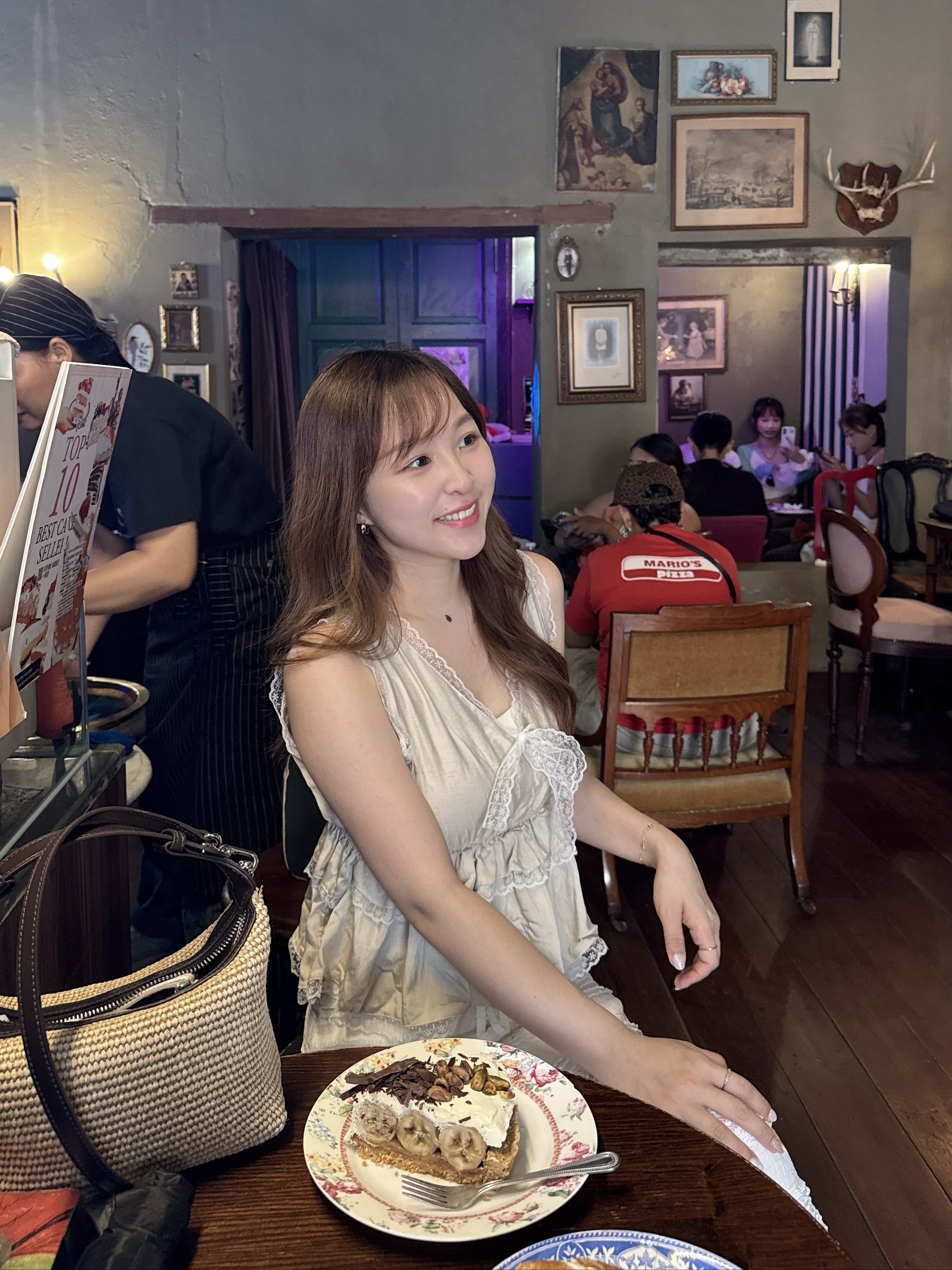 【泰國直送】溫柔感雙層蕾絲蛋糕背心