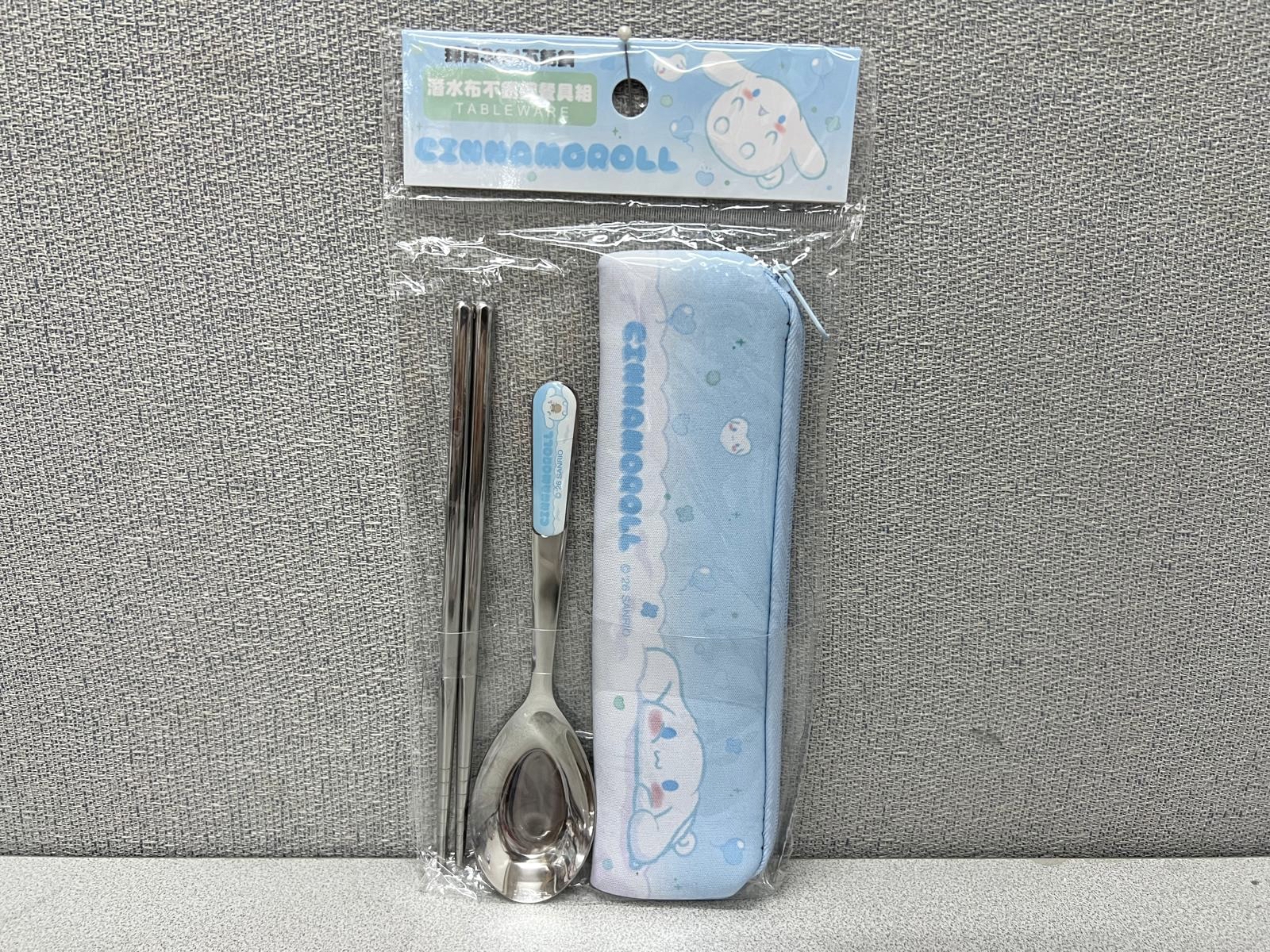 🇹🇼台灣正版授權 Sanrio 潛水布不餐具套裝💕