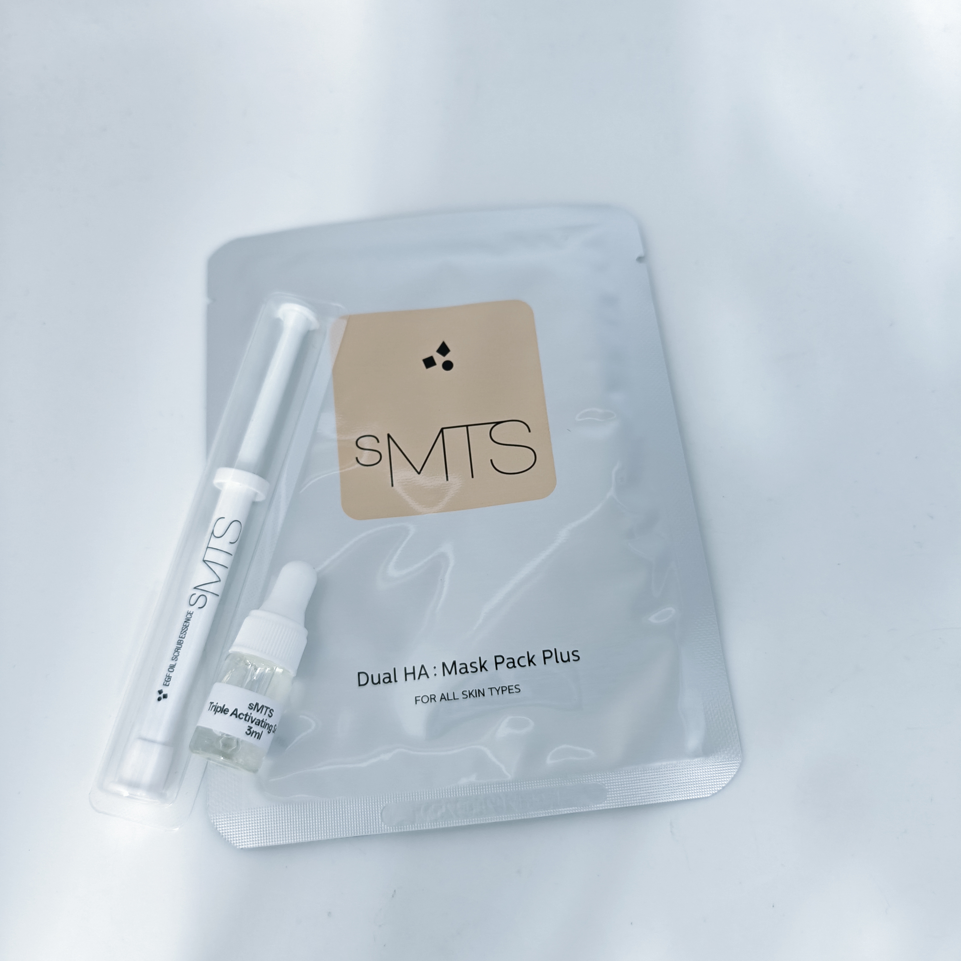  sMTS EGF幹細胞水光嬰兒針  （美容院版一set)    嬰兒針 1支  +  面膜 x 1片送 精華3ml x1支） 