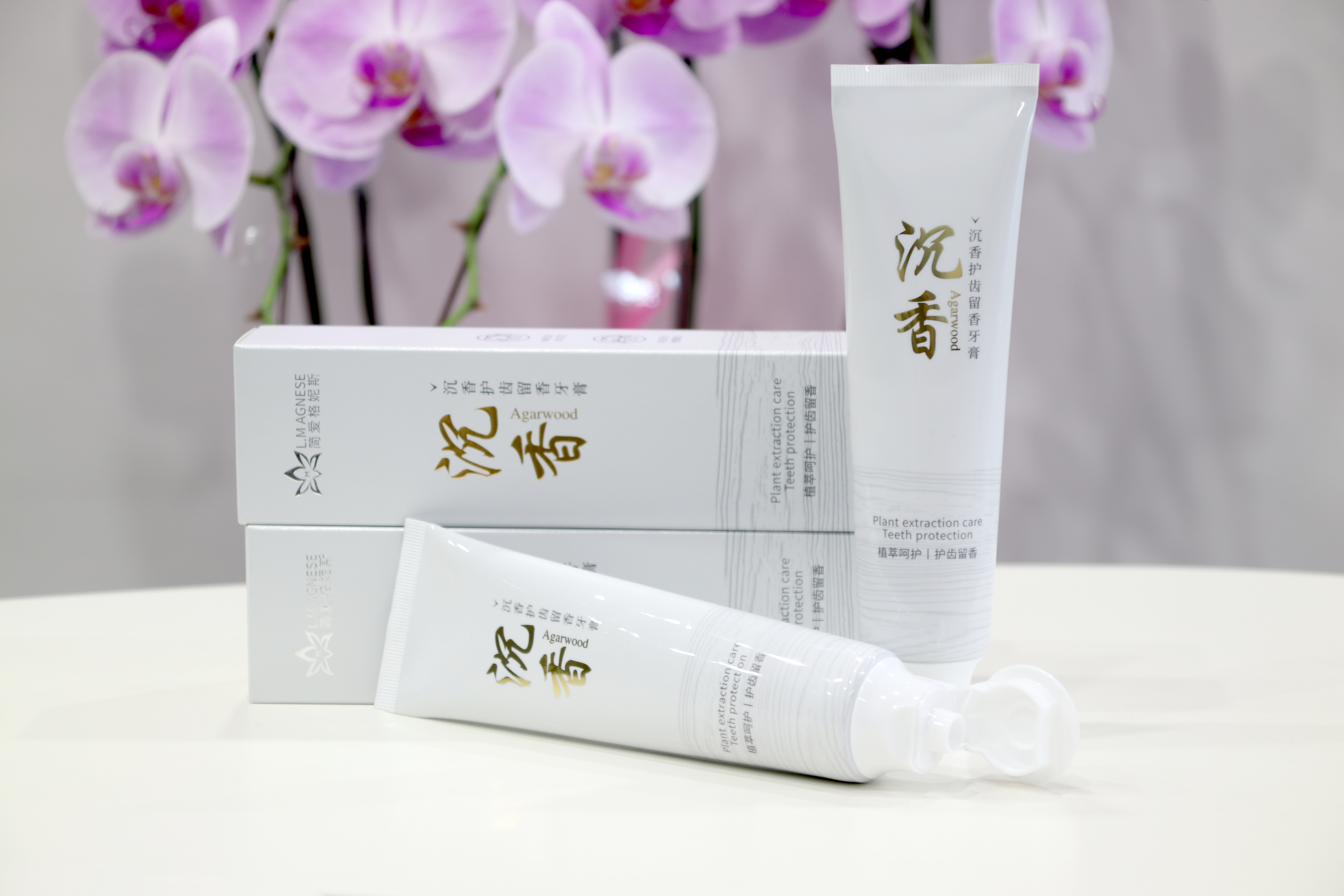 沉香牙膏 Agarwood Teeth Protection 100g