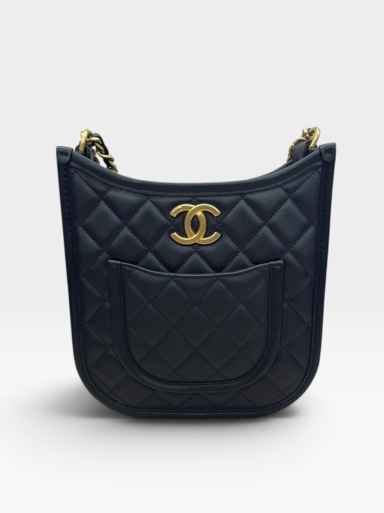 Pre-Owned Chanel Hobo/ Product Code: 100802