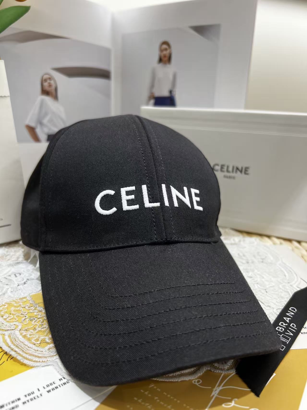 Celine 字母Logo刺繡棒球帽