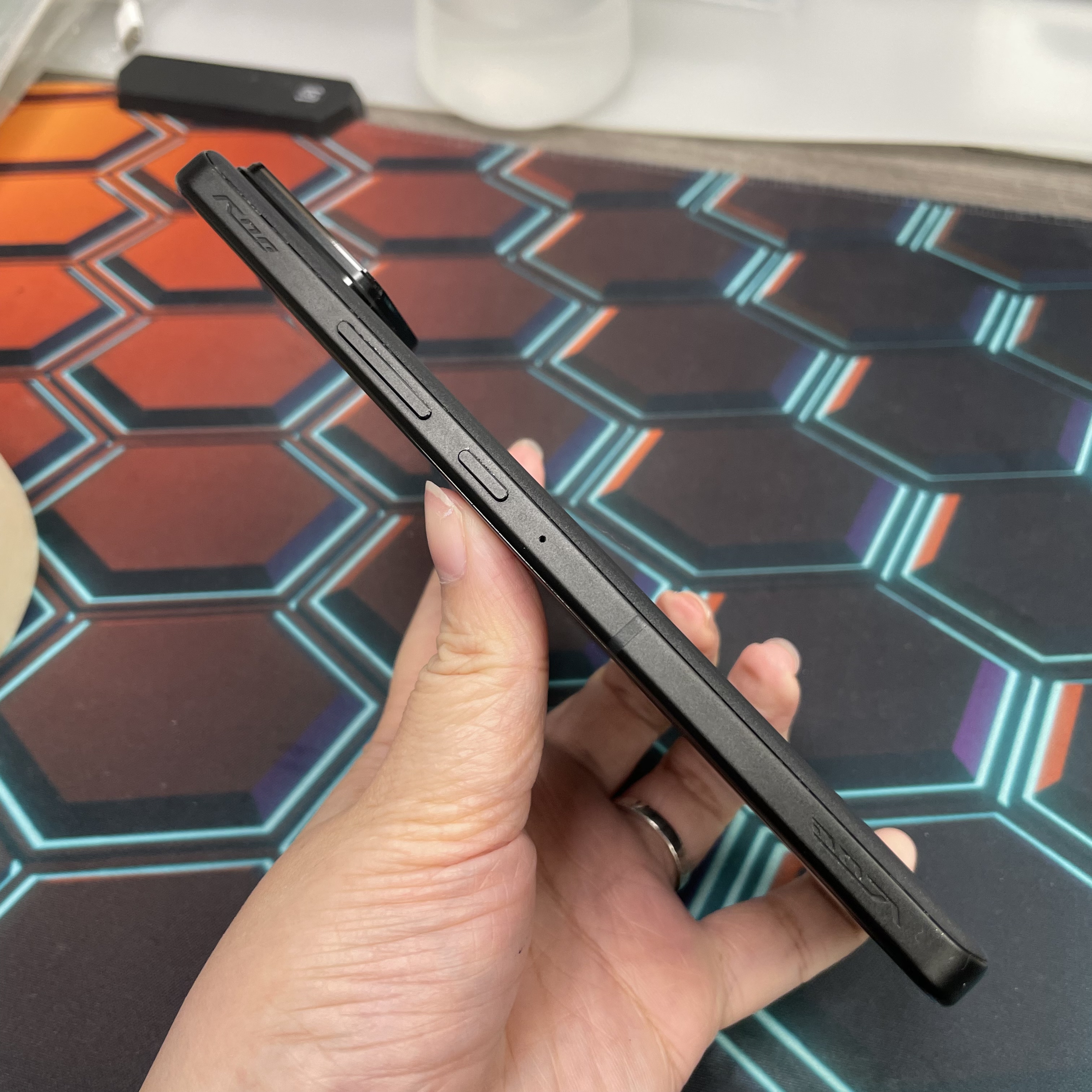 *7973 ASUS ROG Phone 8 Pro 勁靚機 16+512GB 黑色 black