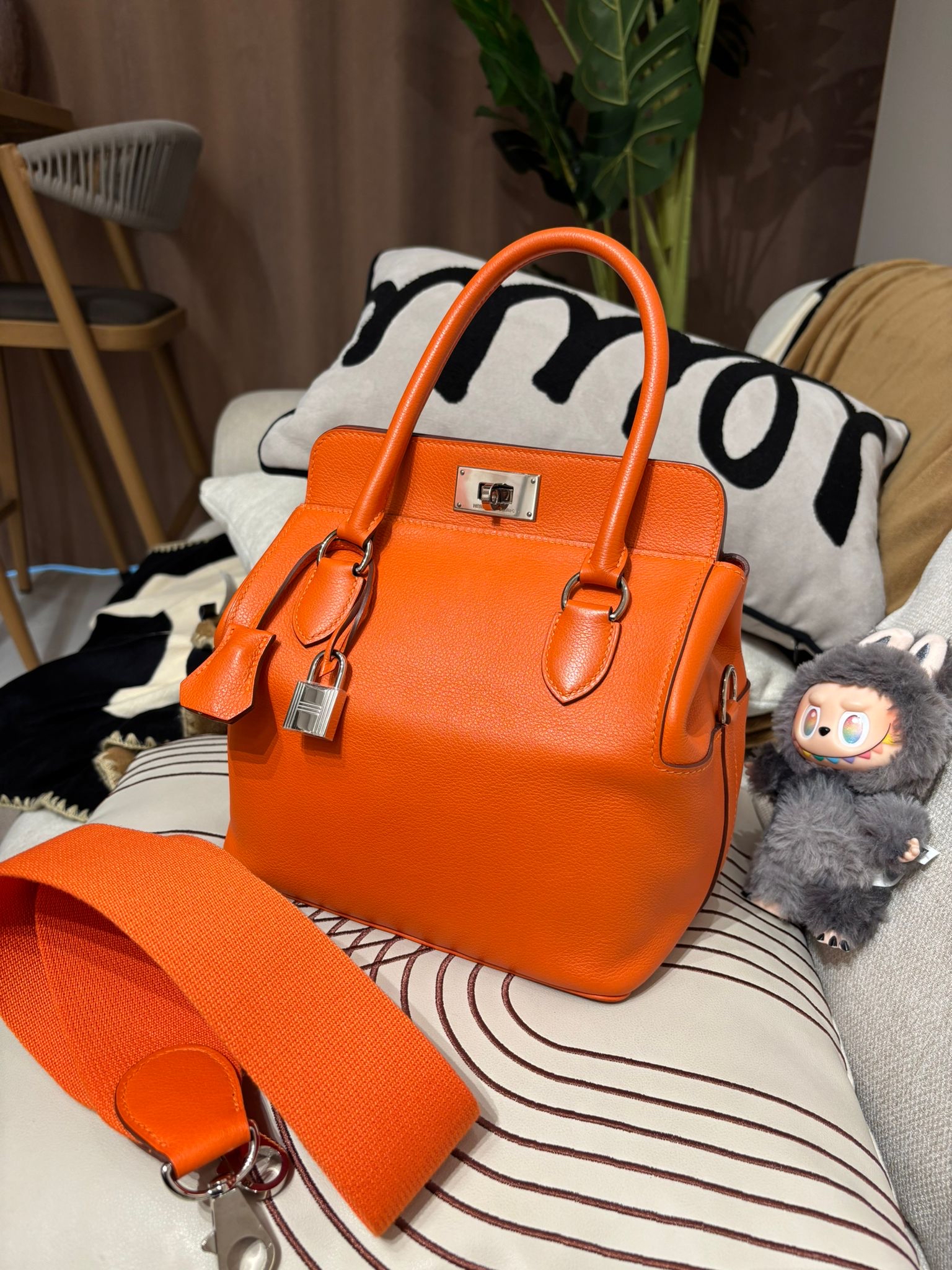 Hermes toolbox 20,orange ,STAMP T evercolor,100%Authentic ,90%new ✅KEY LOCK ✅dust bag✅STRAP