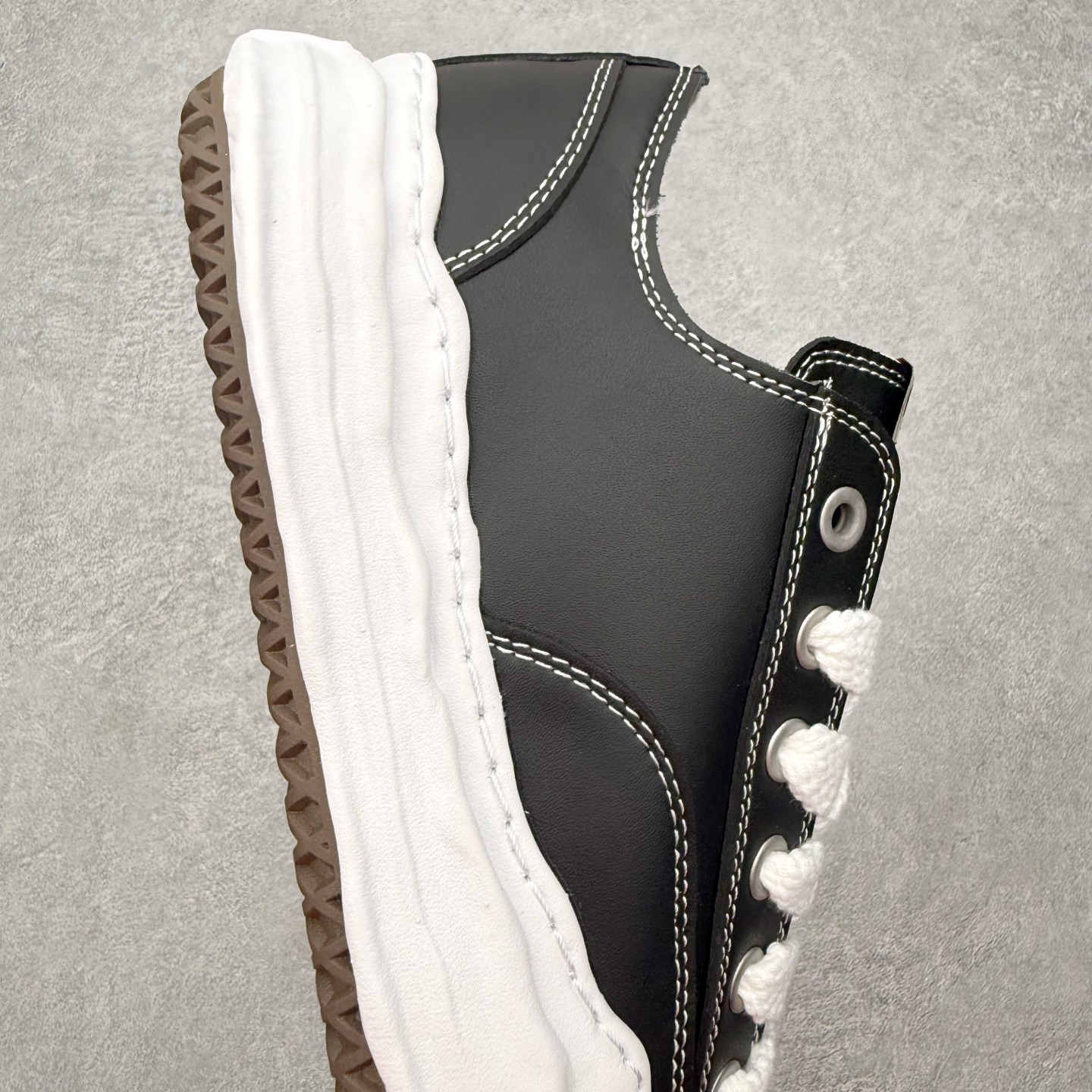 Maison Mihara Yasuhiro MMY "Hank" OG Sole Canvas Low-top Sneaker