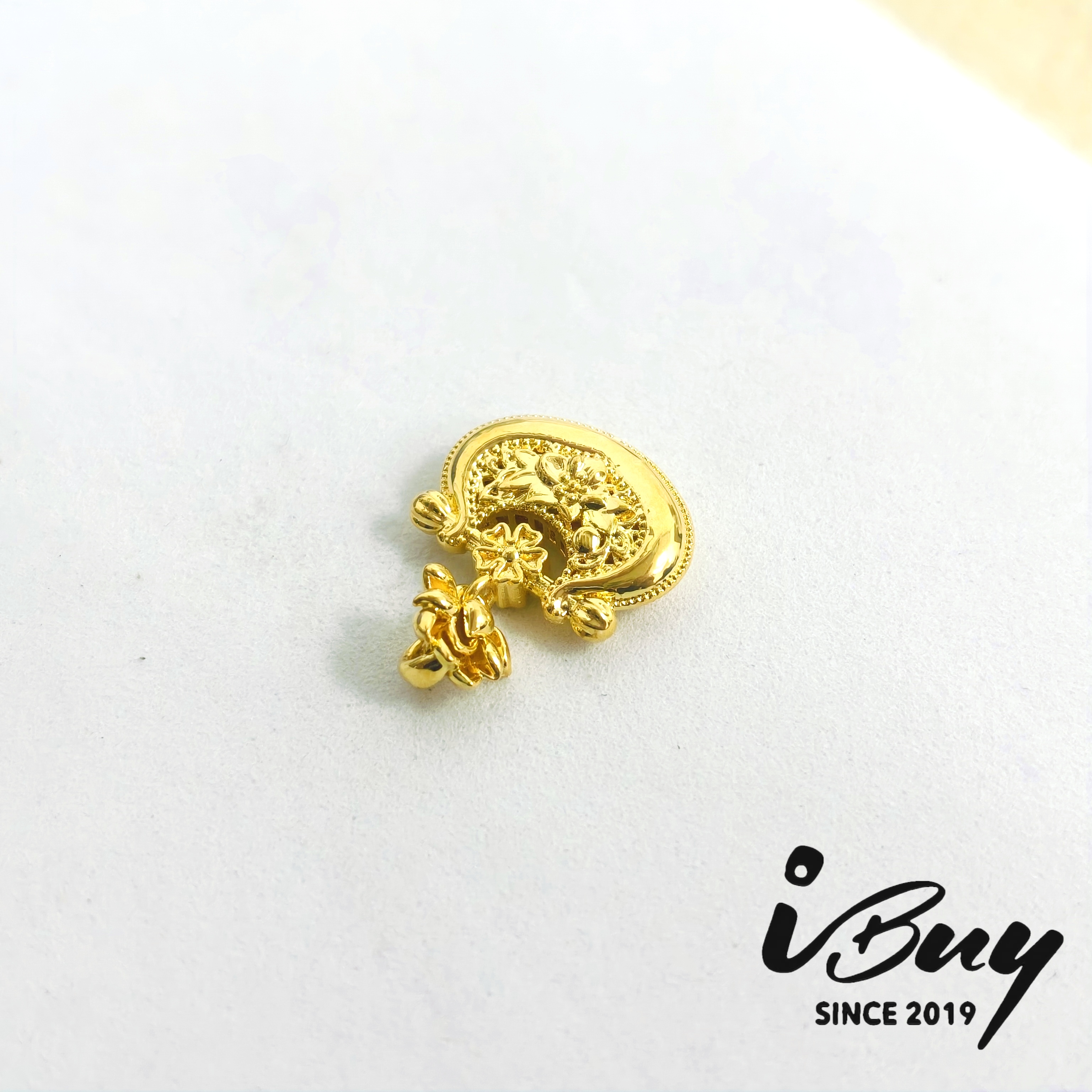 916 HARD GOLD CHERRY BLOSSOM INGOT LOCK  916 樱花元宝锁串咀