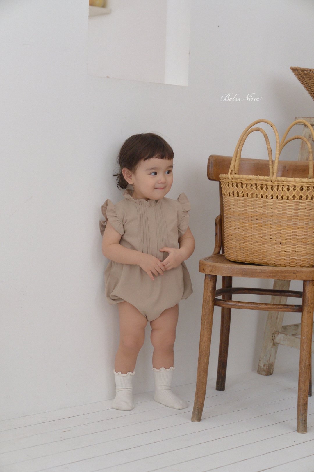 ☀️預訂 韓國直送☀️🇰🇷Bebenine三色摺皺荷葉邊背心包屁衣