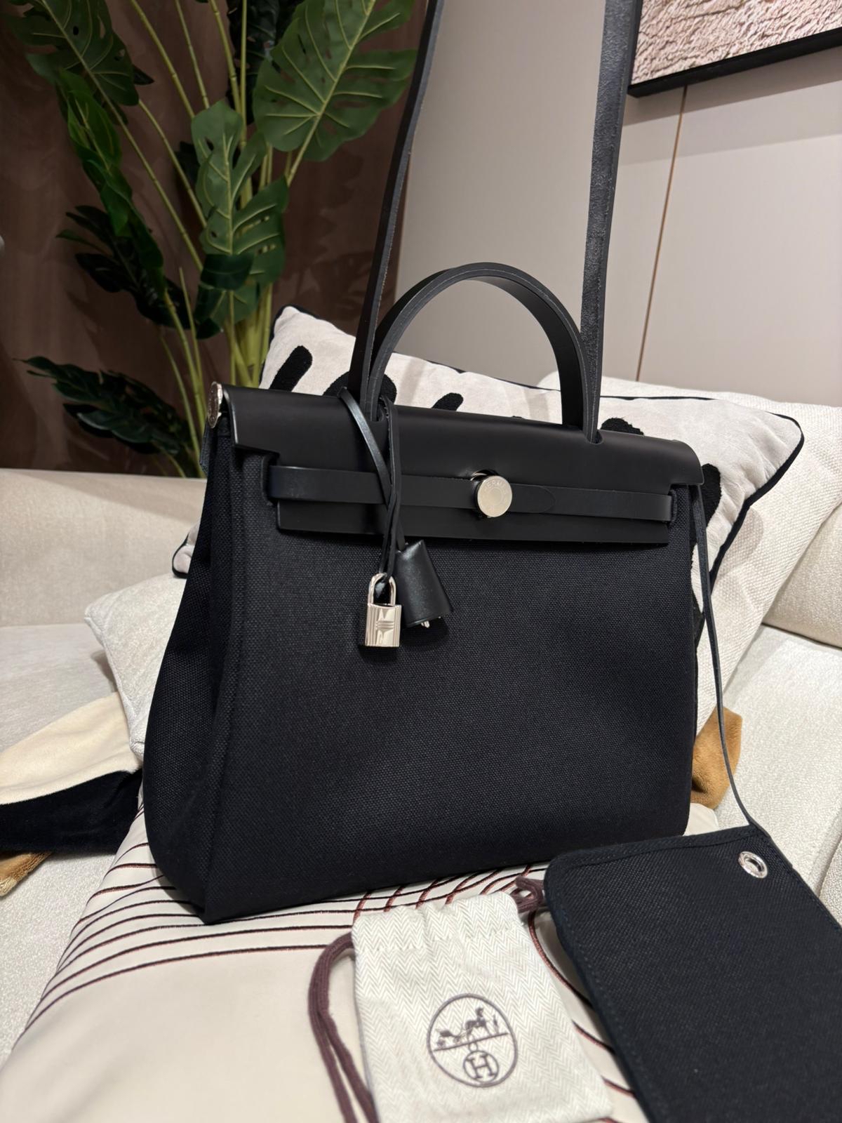 Hermes herbag 31 ,STAMP B 黑色銀扣  100%authentic,99%new ✅ Key lock ✅dust bag ✅box