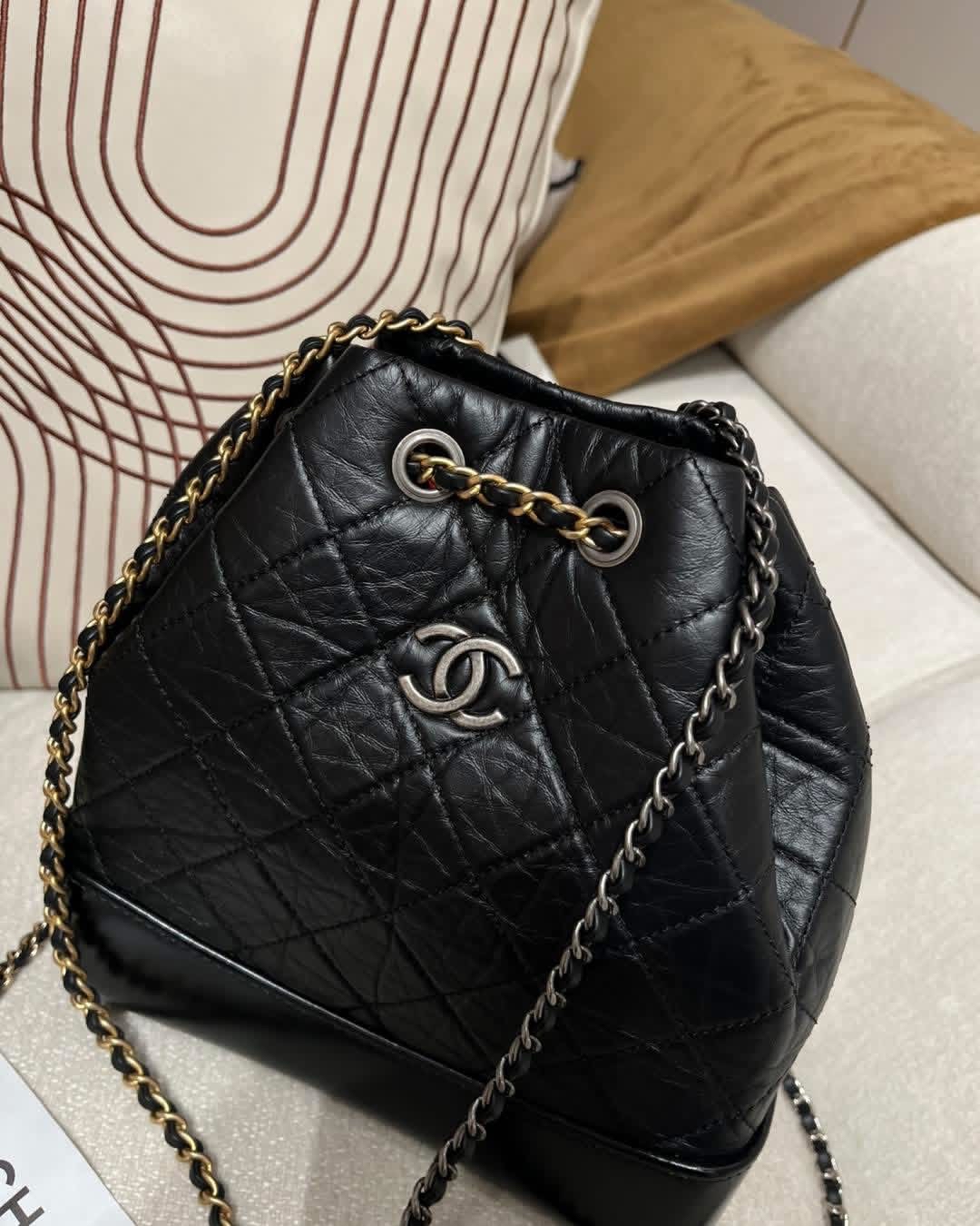 未使用品 Chanel Gabrielle backpack small 100%Authentic ,Unused未使用品  ✅專門店收據✅晶片 ✅dust bag✅box