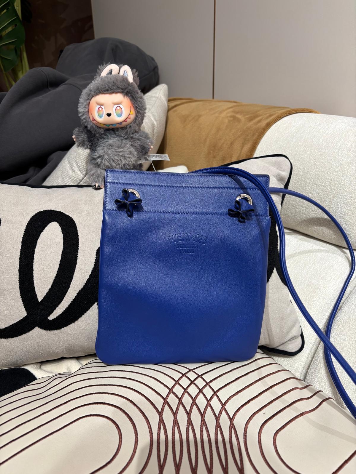 Hermes Aline Calfskin 100% Authentic , 95%New ✅Dust bag ✅收據