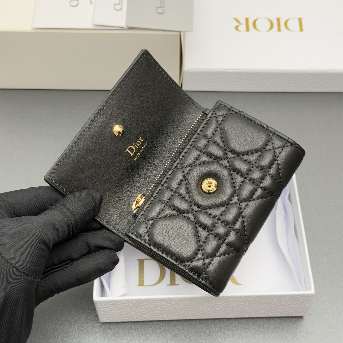 【正品級】DIOR Lady Dior Glycine Wallet 藤格紋羊皮銀包 連專櫃禮盒