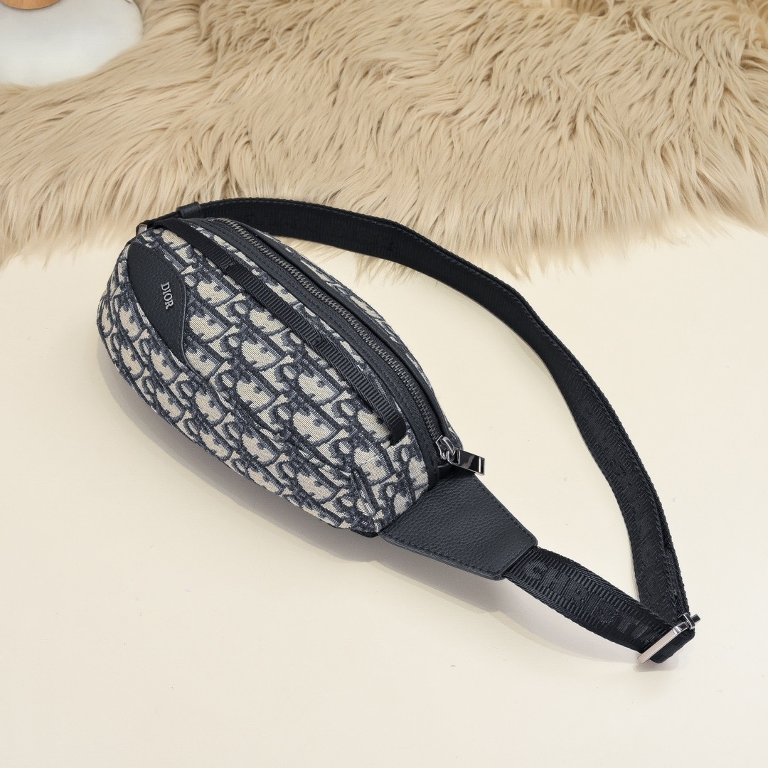 【原單】DIOR Scarab Oblique 經典緹花胸包/腰包 連禮盒