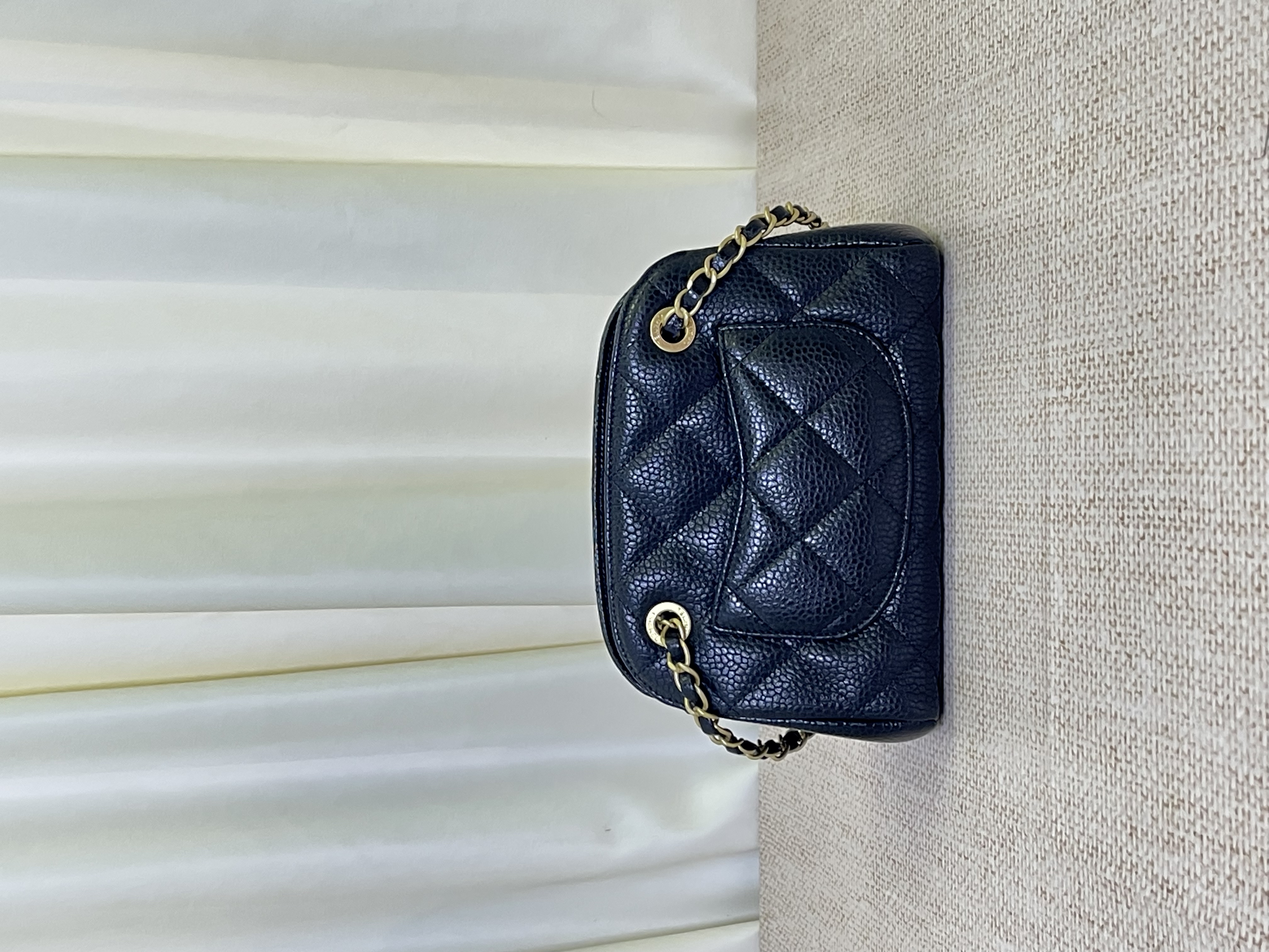 Pre owned Chanel 24K clutch with chain caviar / Product Code: 26031102